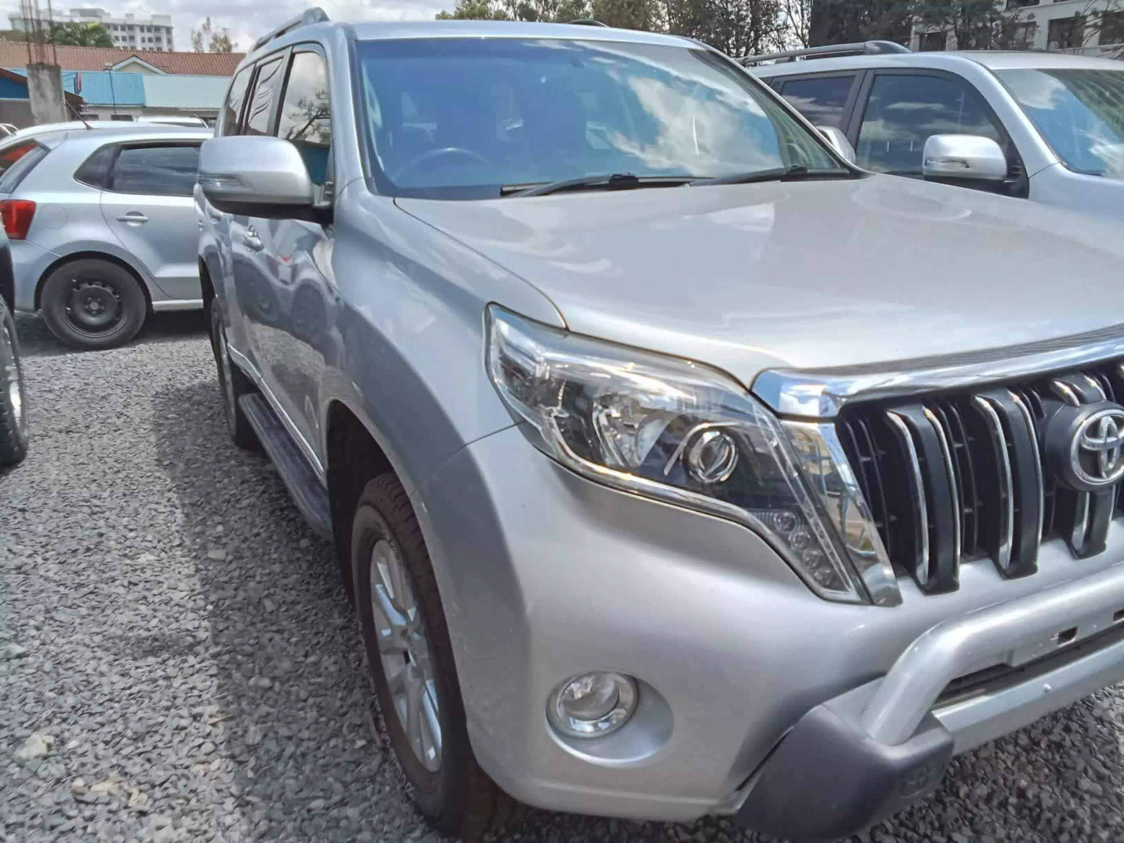 Toyota Landcruiser Prado  - 2017