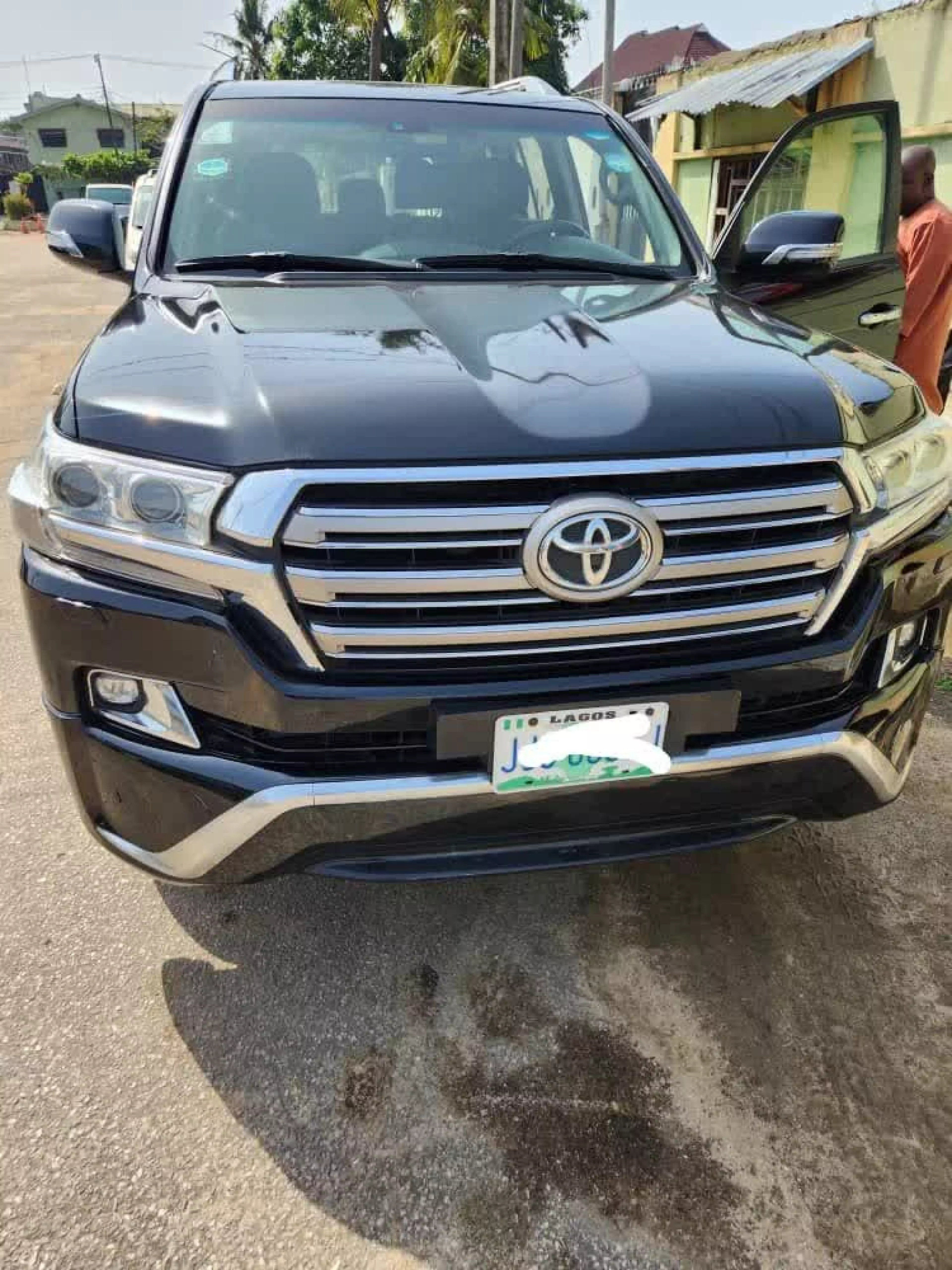 Toyota Landcruiser Vx V8  - 2016