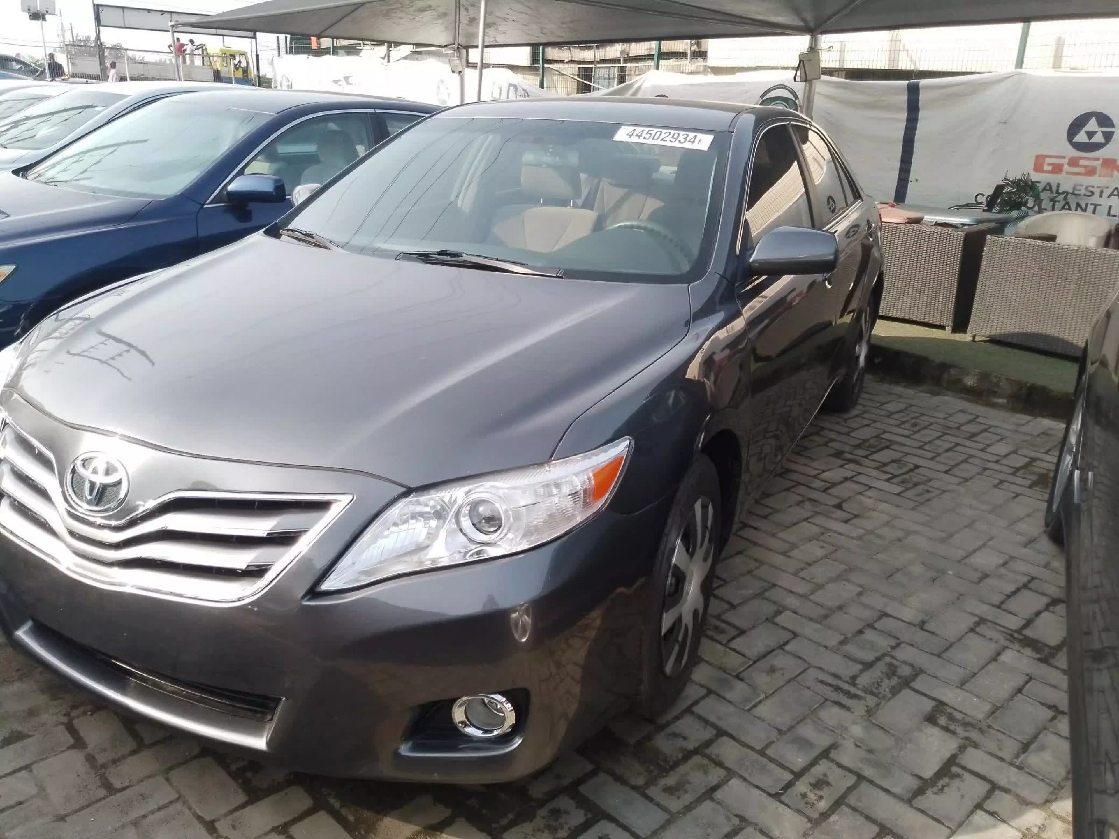 Toyota Camry - 2012