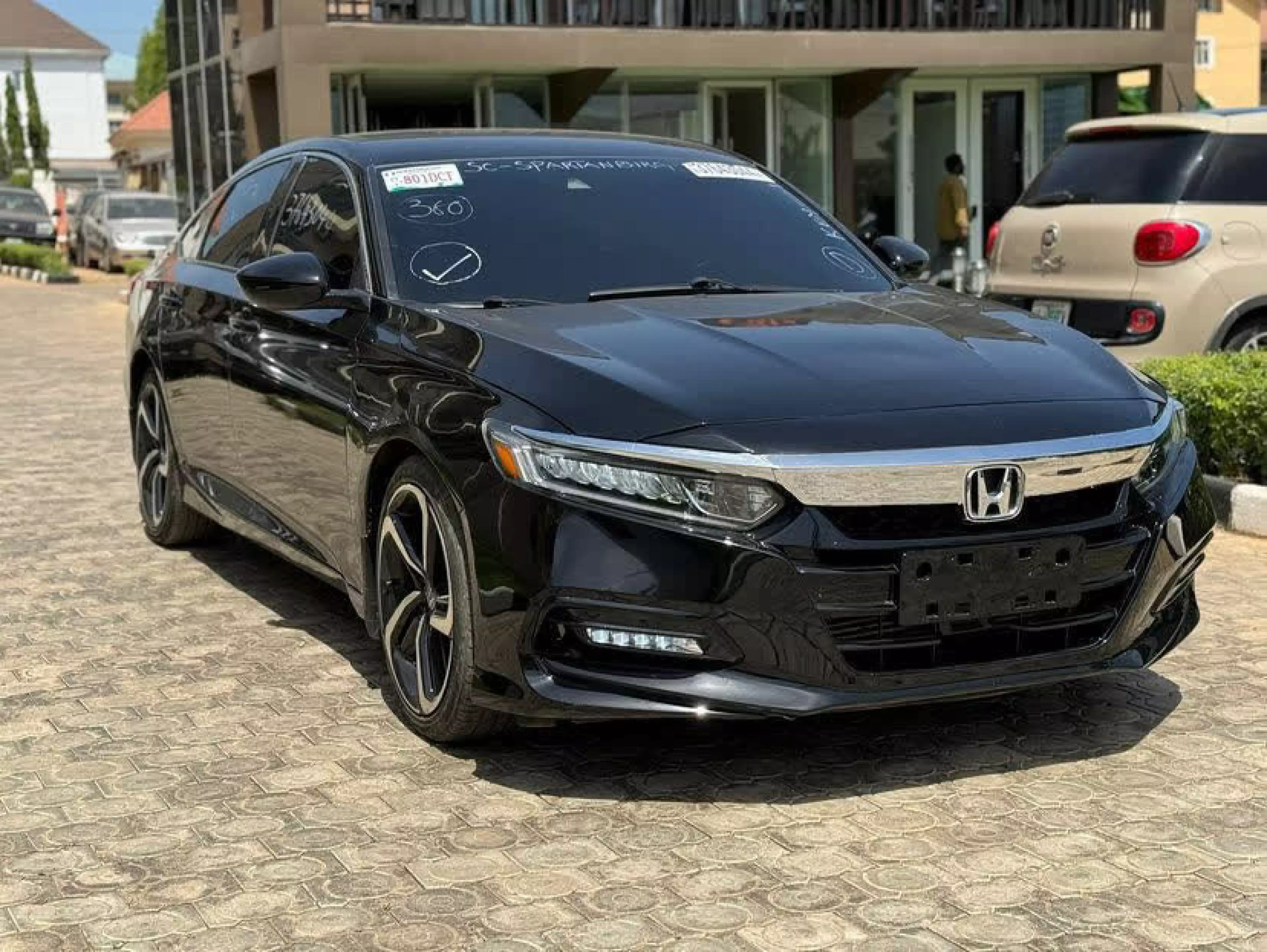 Honda Accord  - 2018