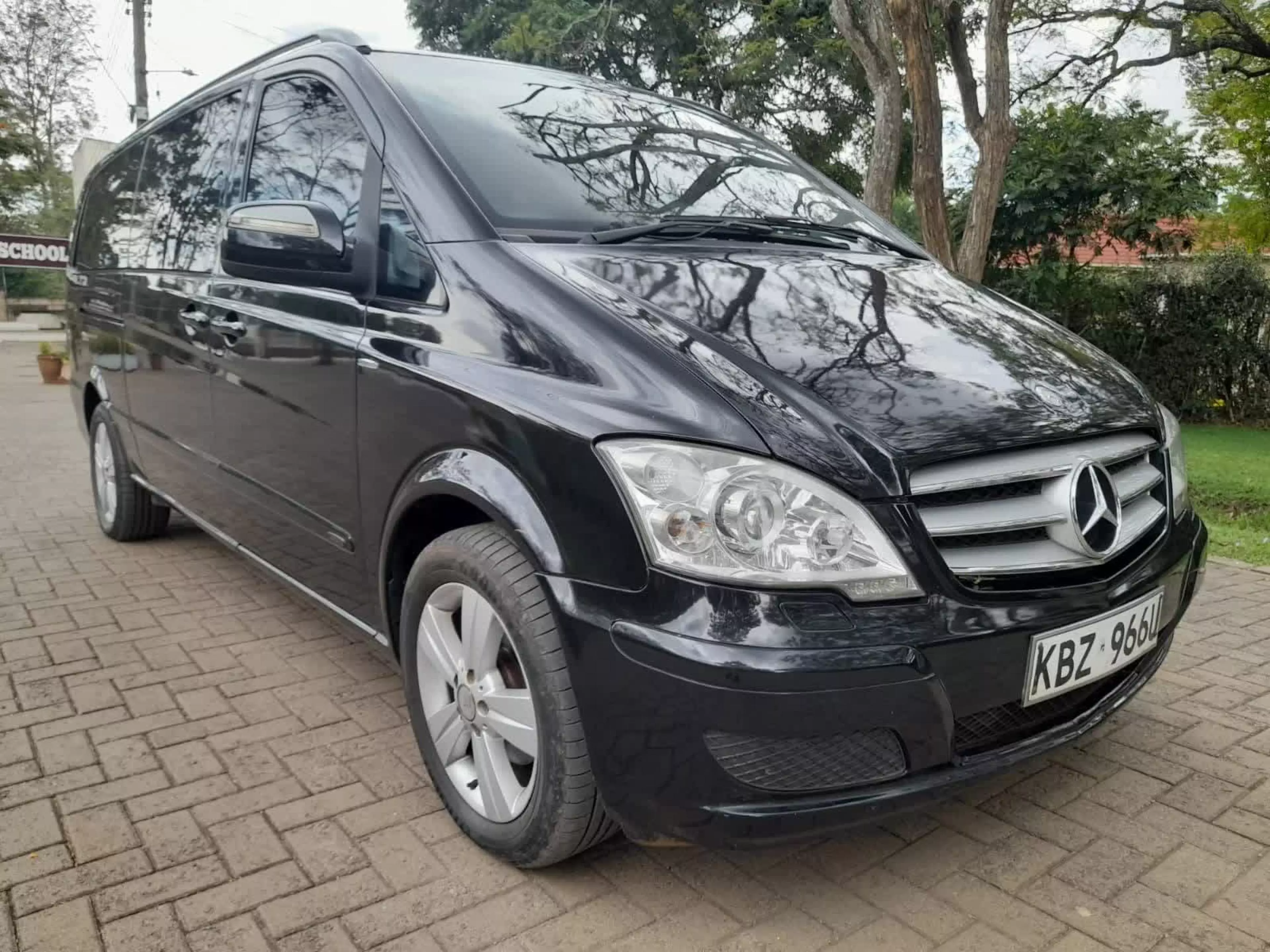 Mercedes-Benz Viano - 2014