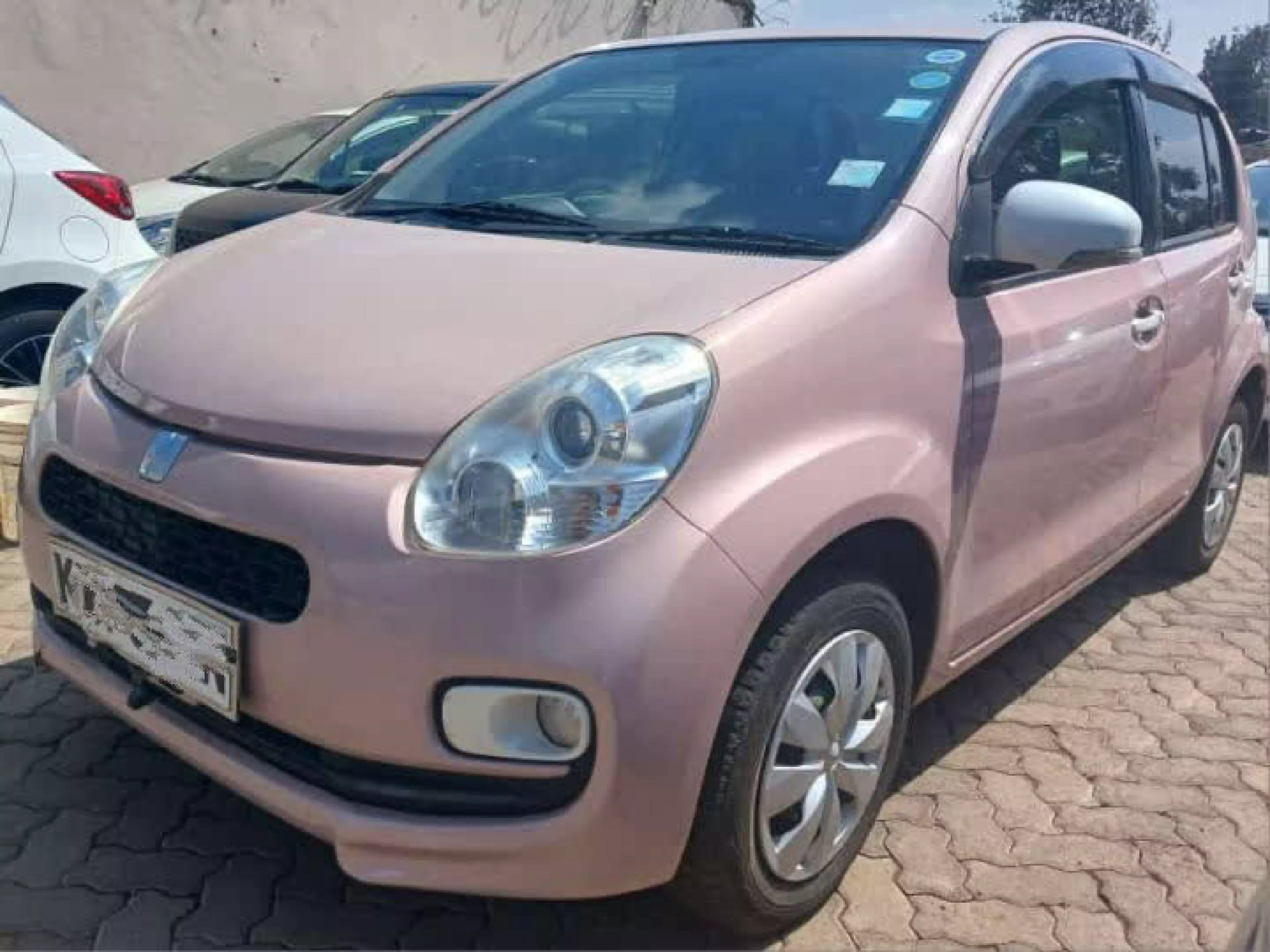 Toyota Passo - 2015