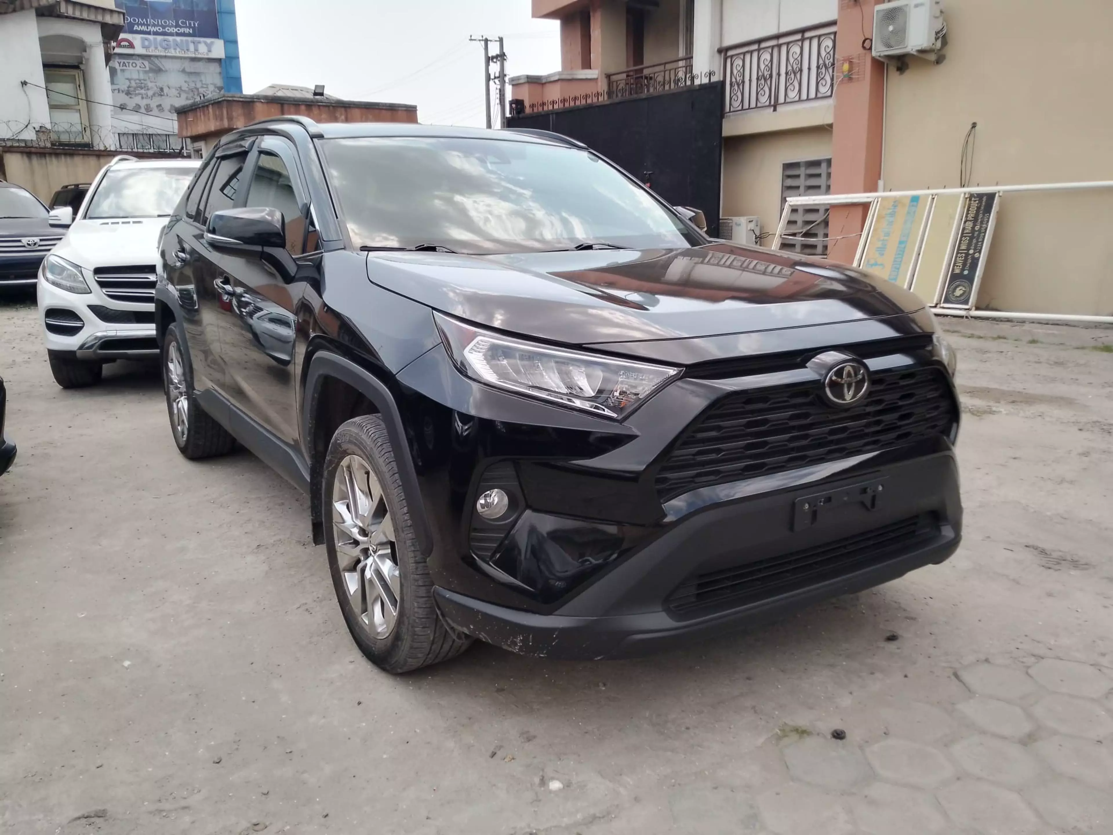 Toyota Rav 4 8AT 2.5l (Adventure Grade) - 2020