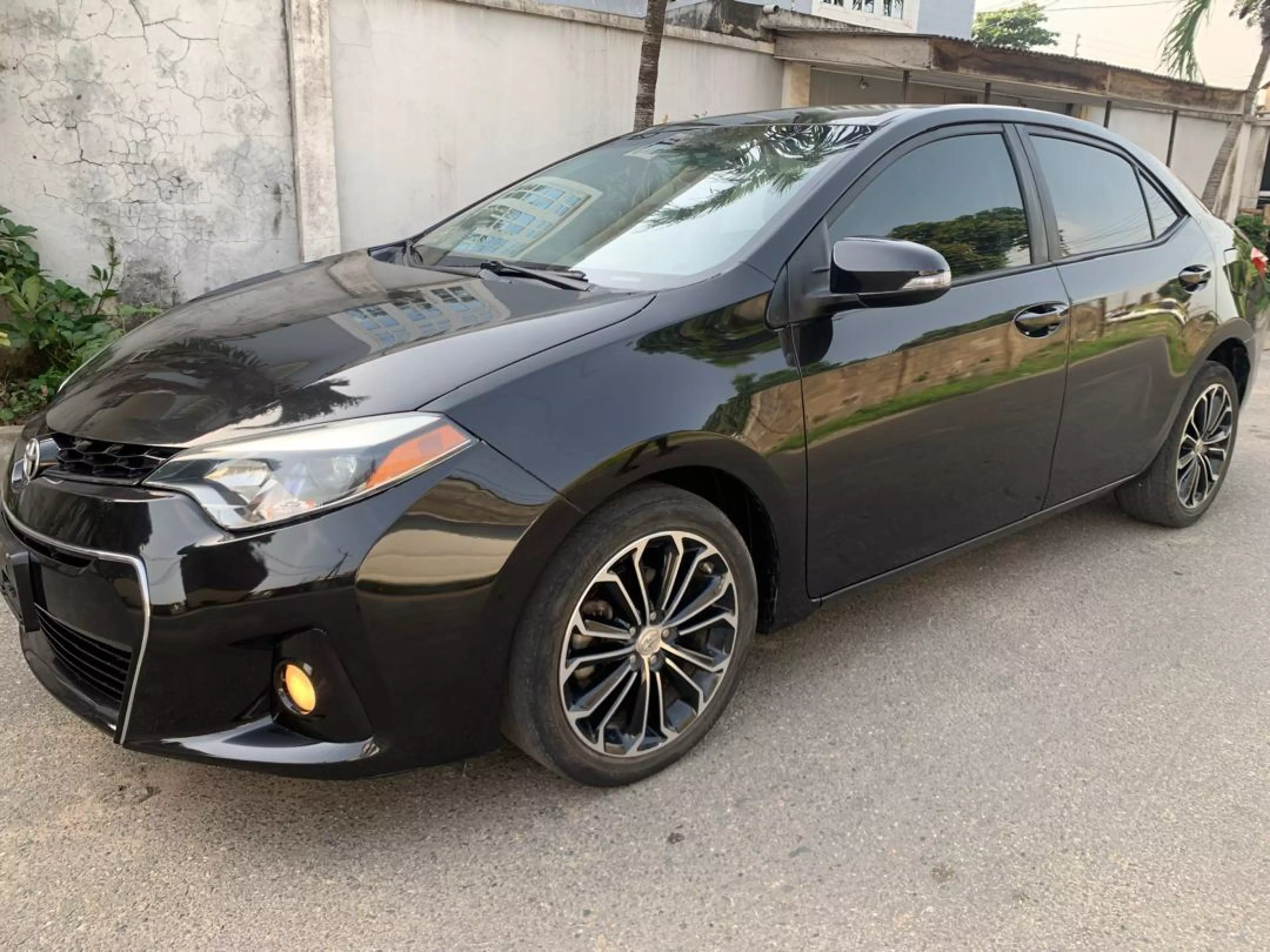 Toyota Corolla  - 2015