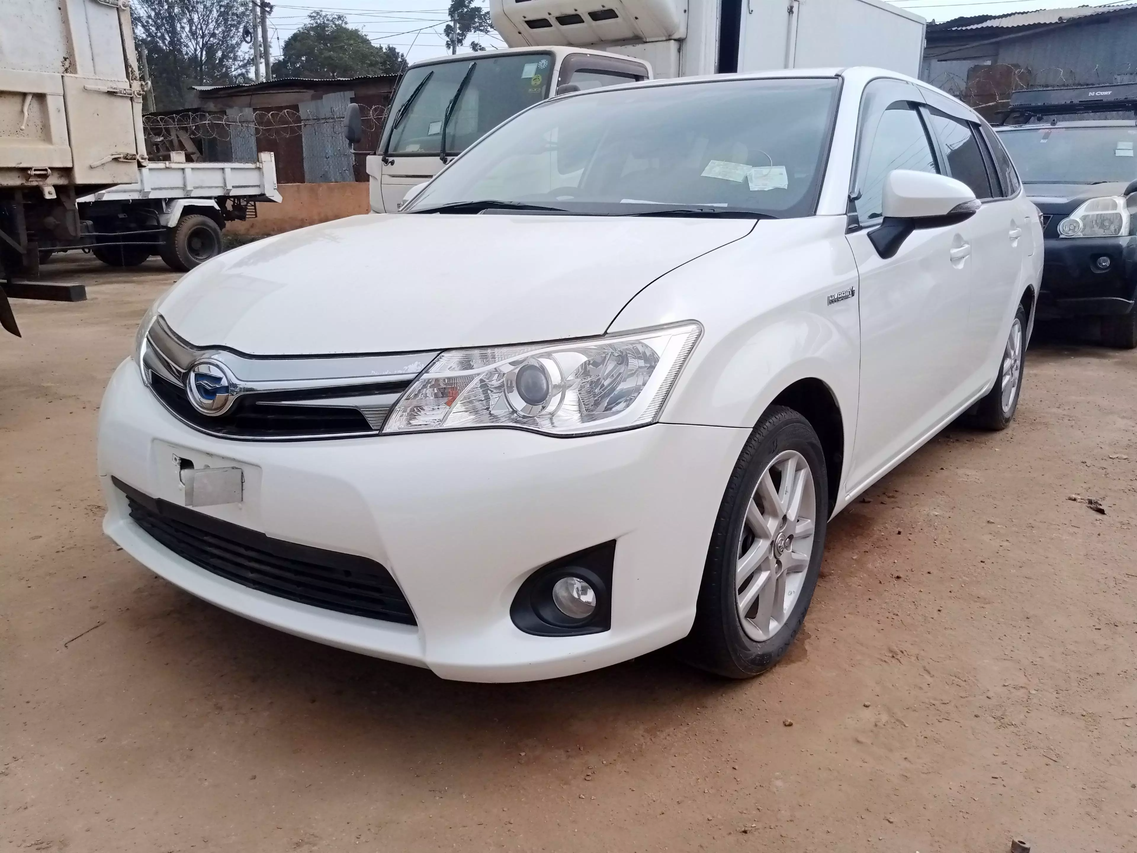 Toyota Fielder hybrid  - 2015