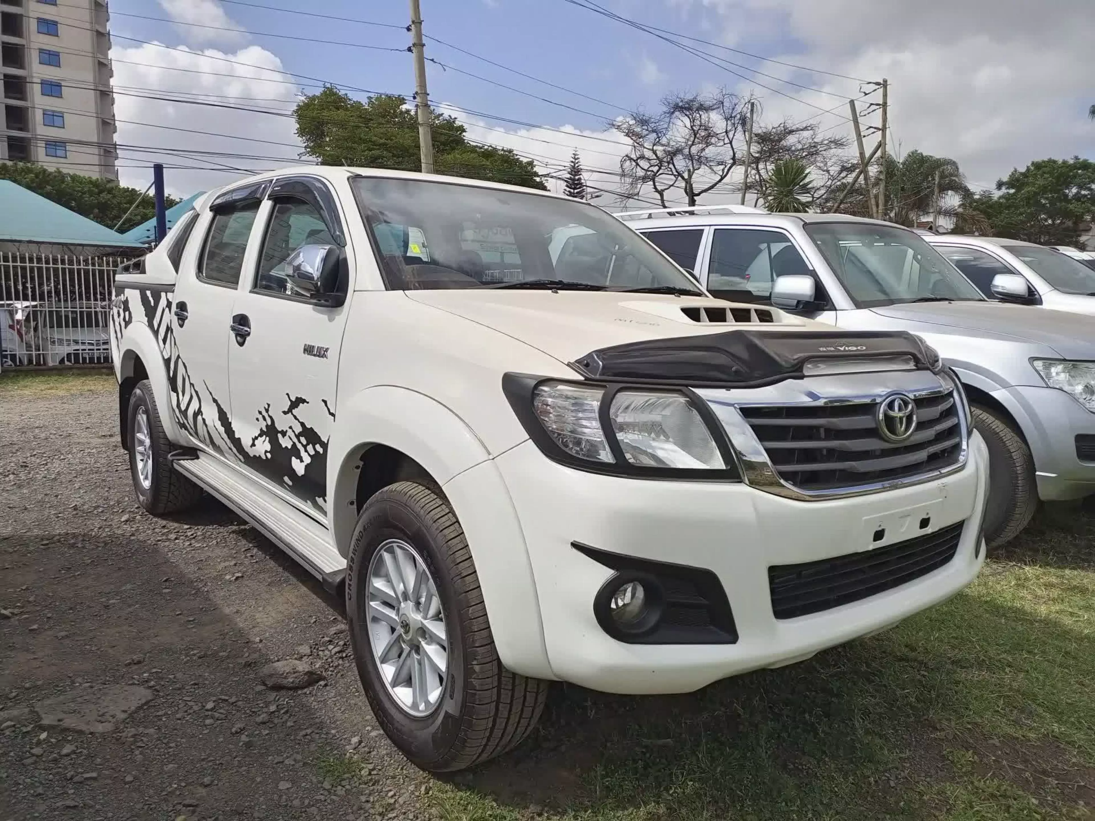 Toyota Hilux - 2015