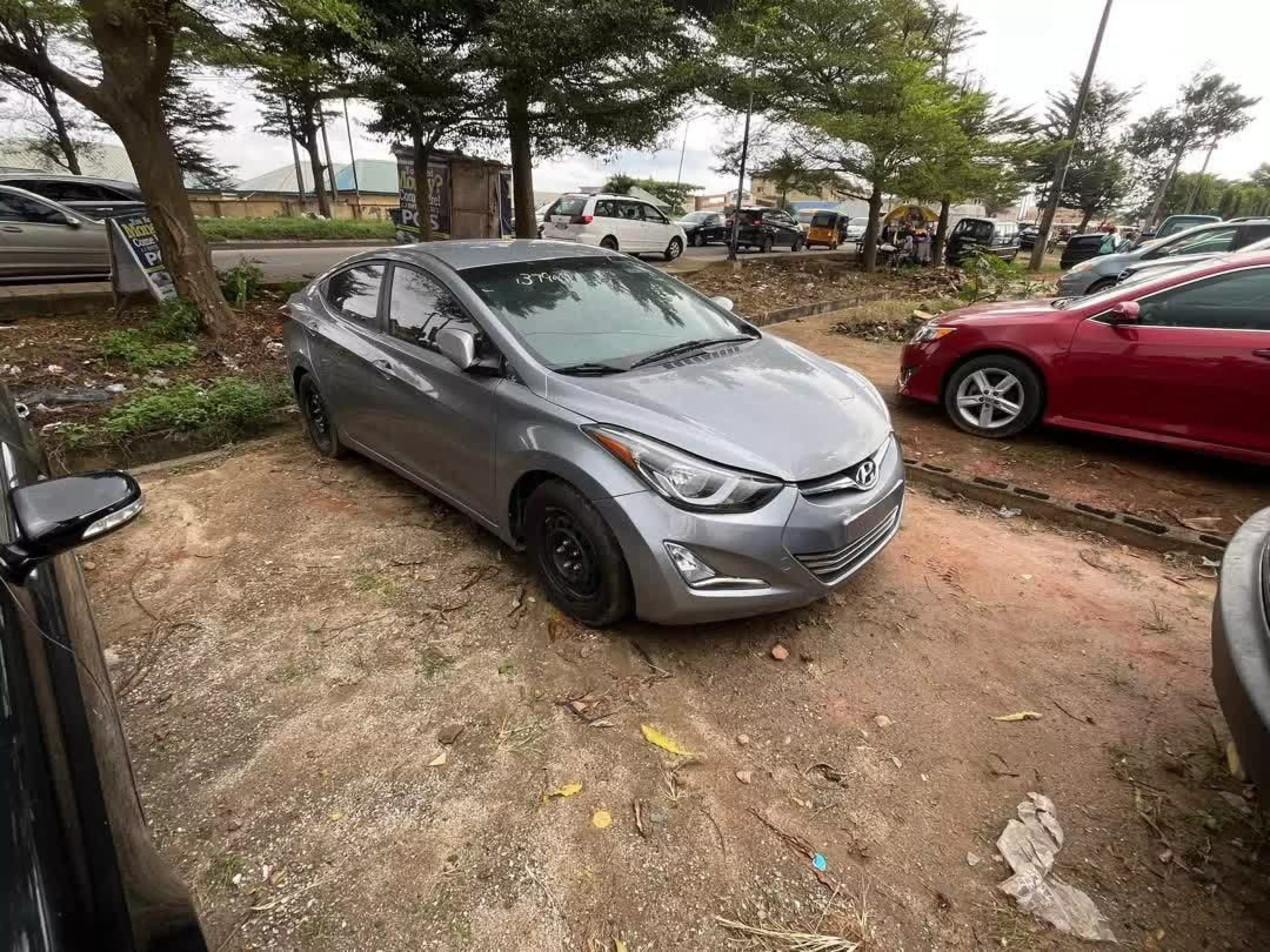 Hyundai Elantra - 2016