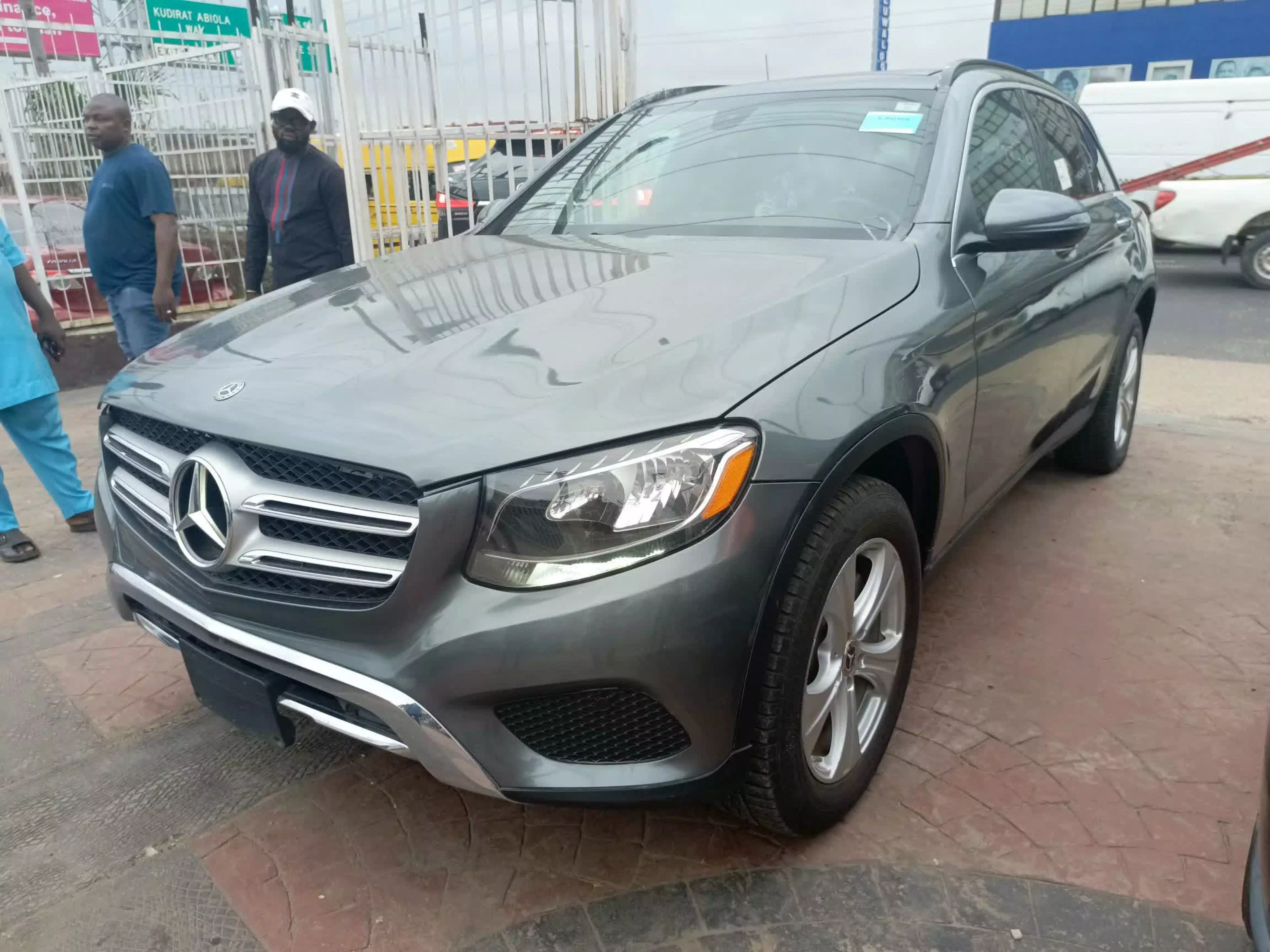 Mercedes-Benz GLC 300 - 2017