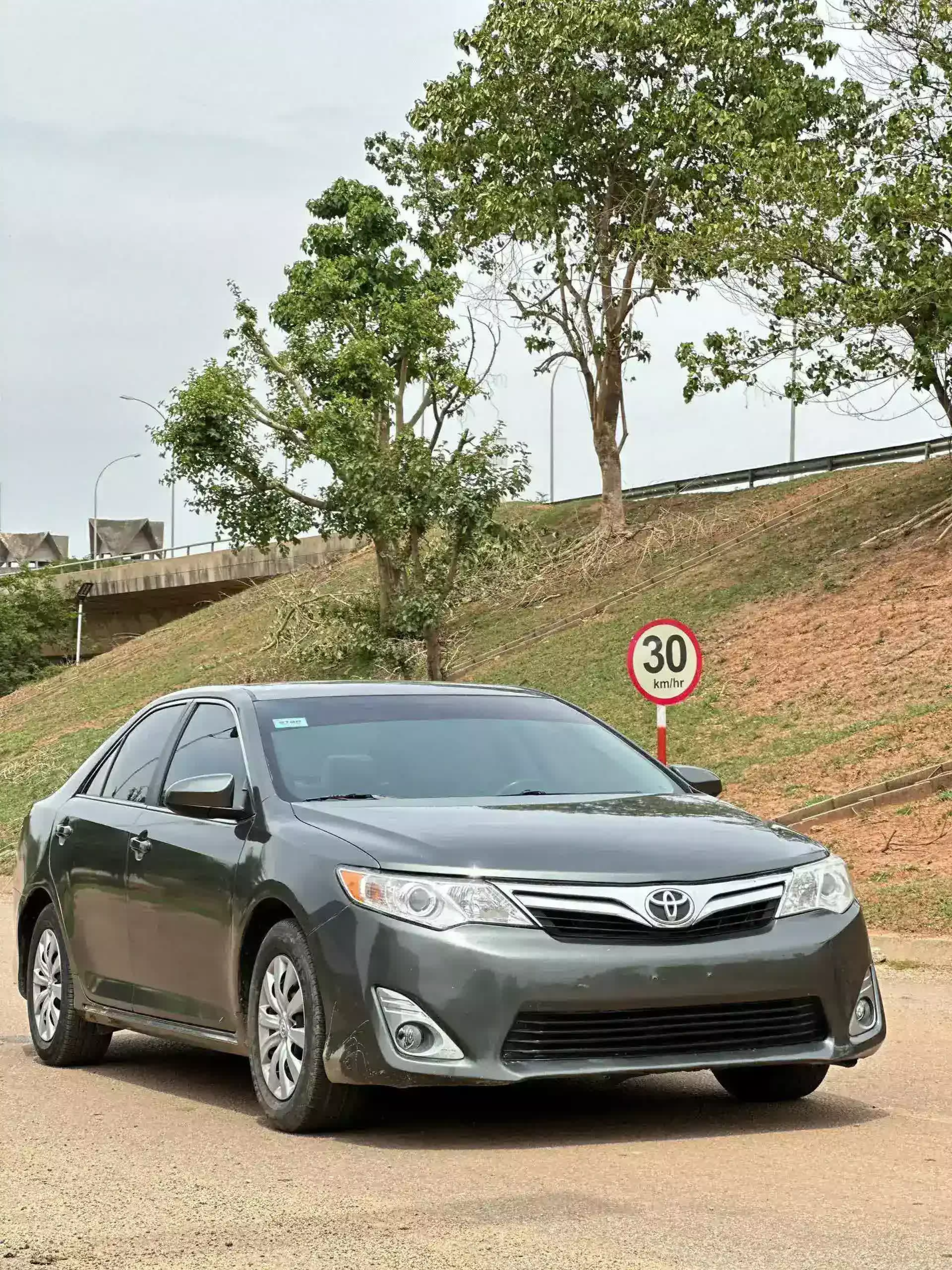 Toyota Camry - 2013