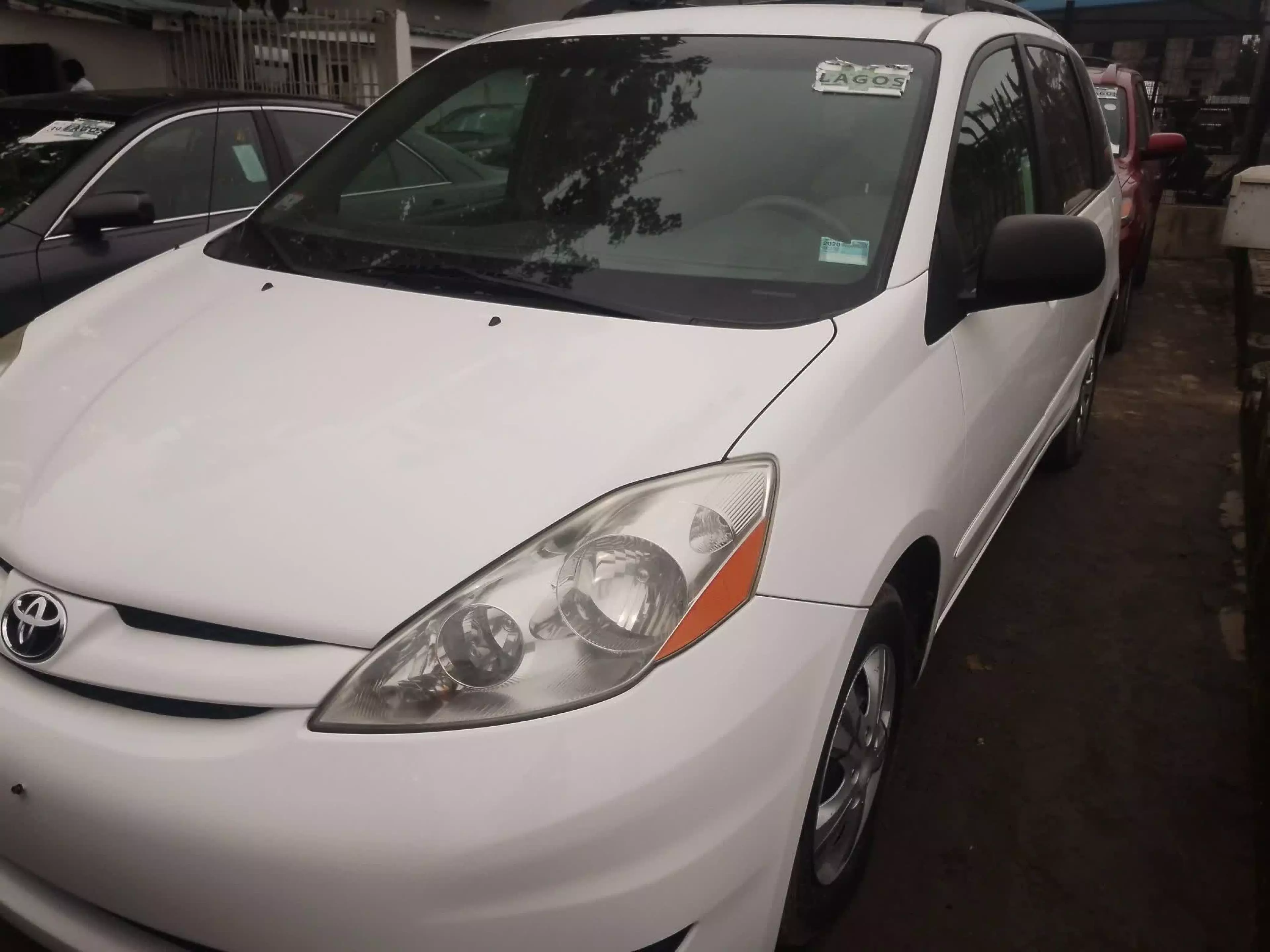 Toyota Sienna  - 2008