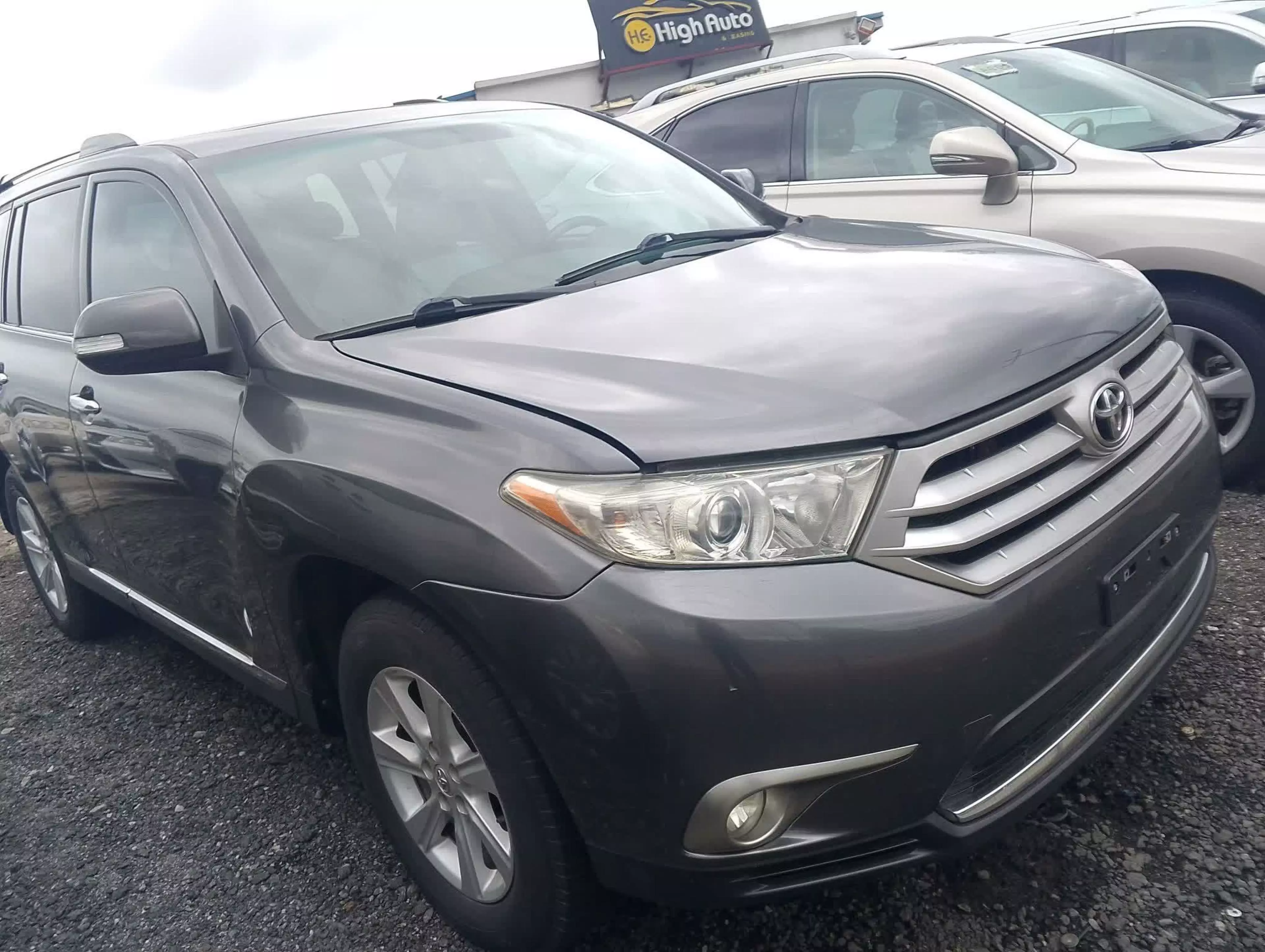 Toyota Highlander - 2011