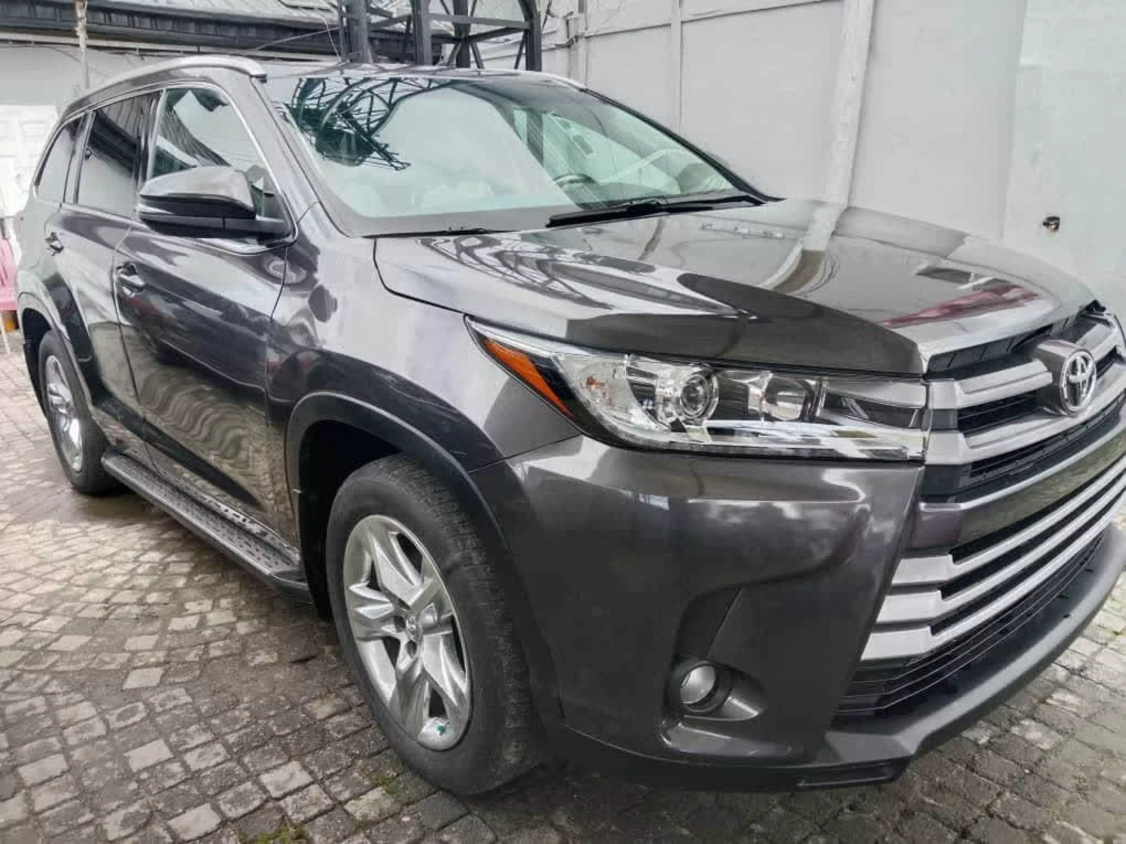 Toyota Highlander - 2015