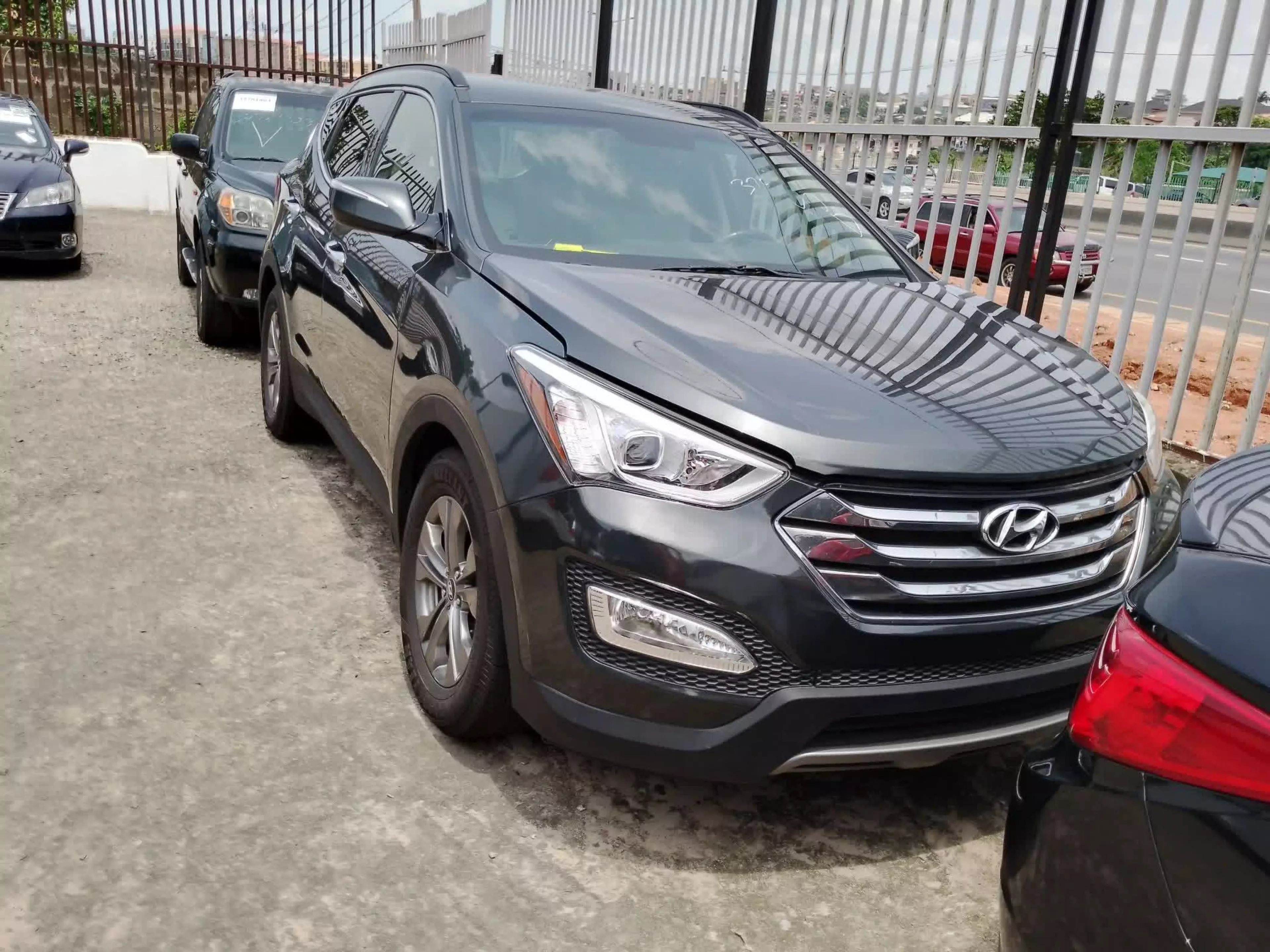 Hyundai Santa Fe - 2014