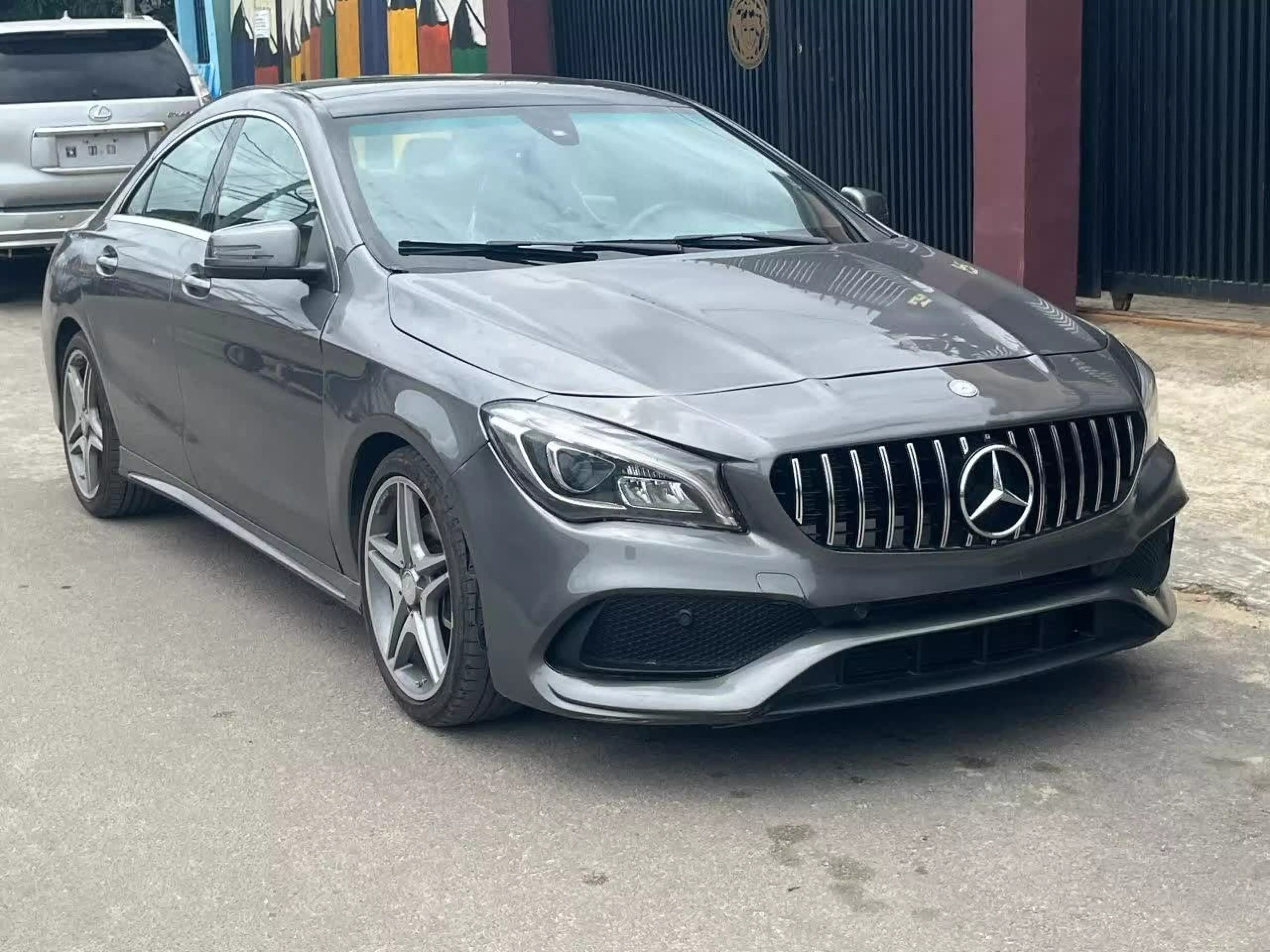 Mercedes-Benz CLA 250 - 2014