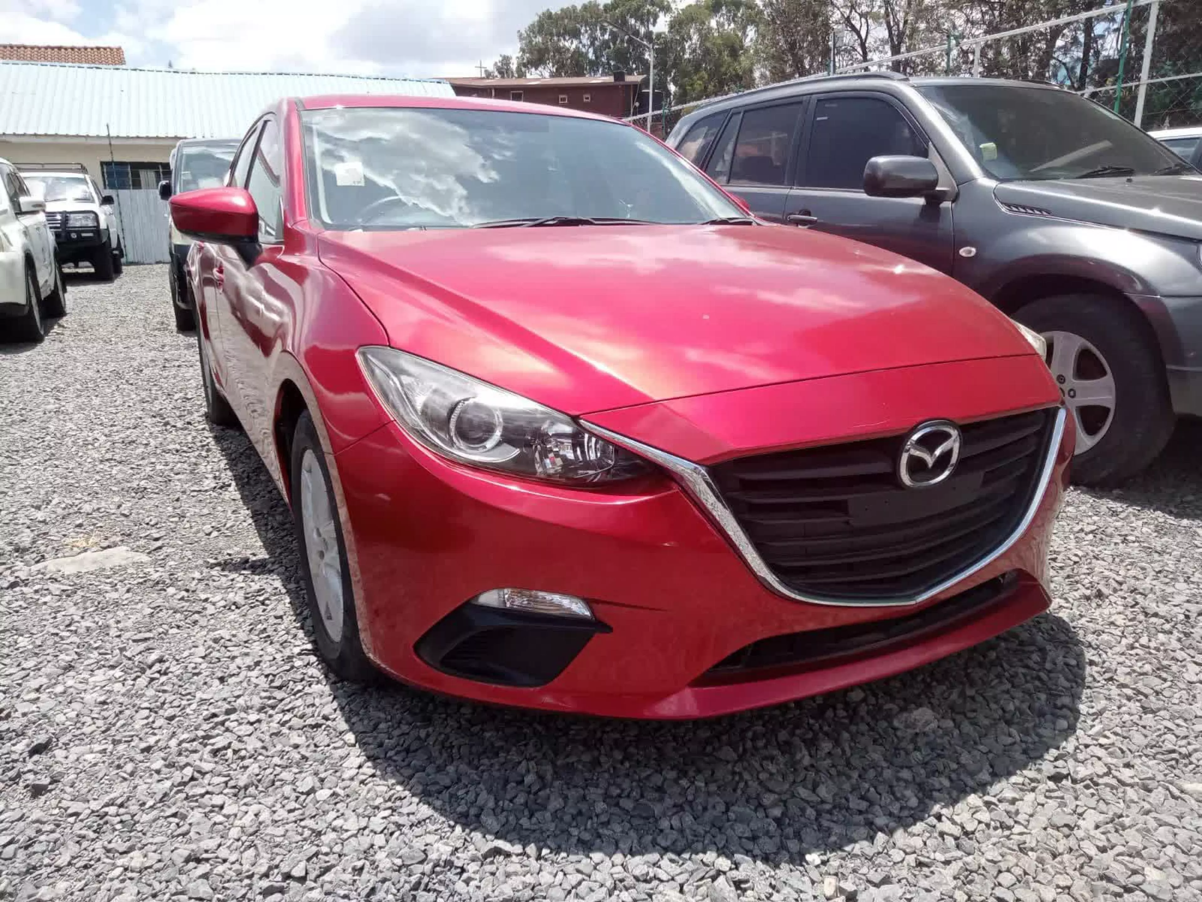 Mazda 3  - 2015