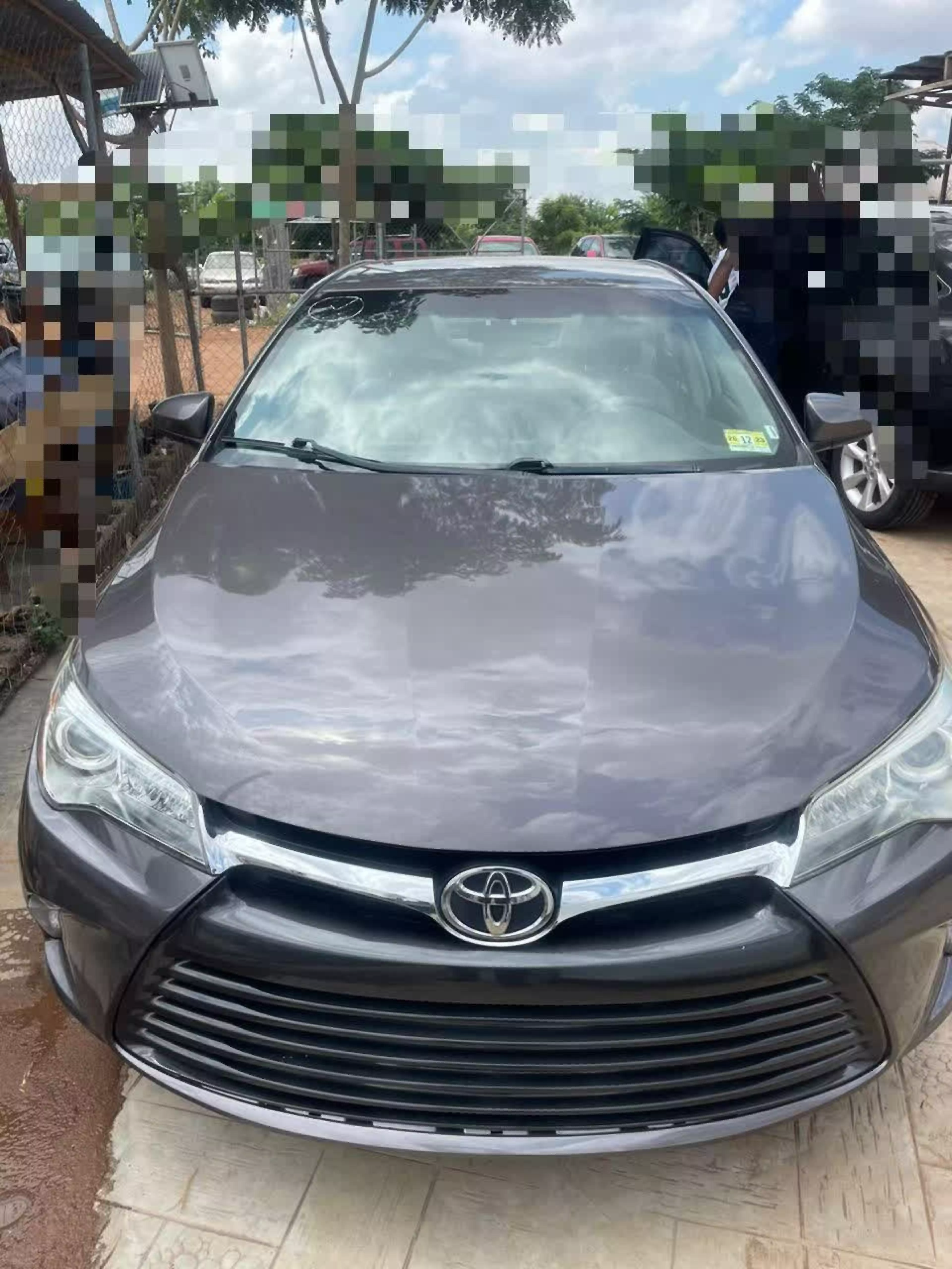 Toyota Camry  - 2015