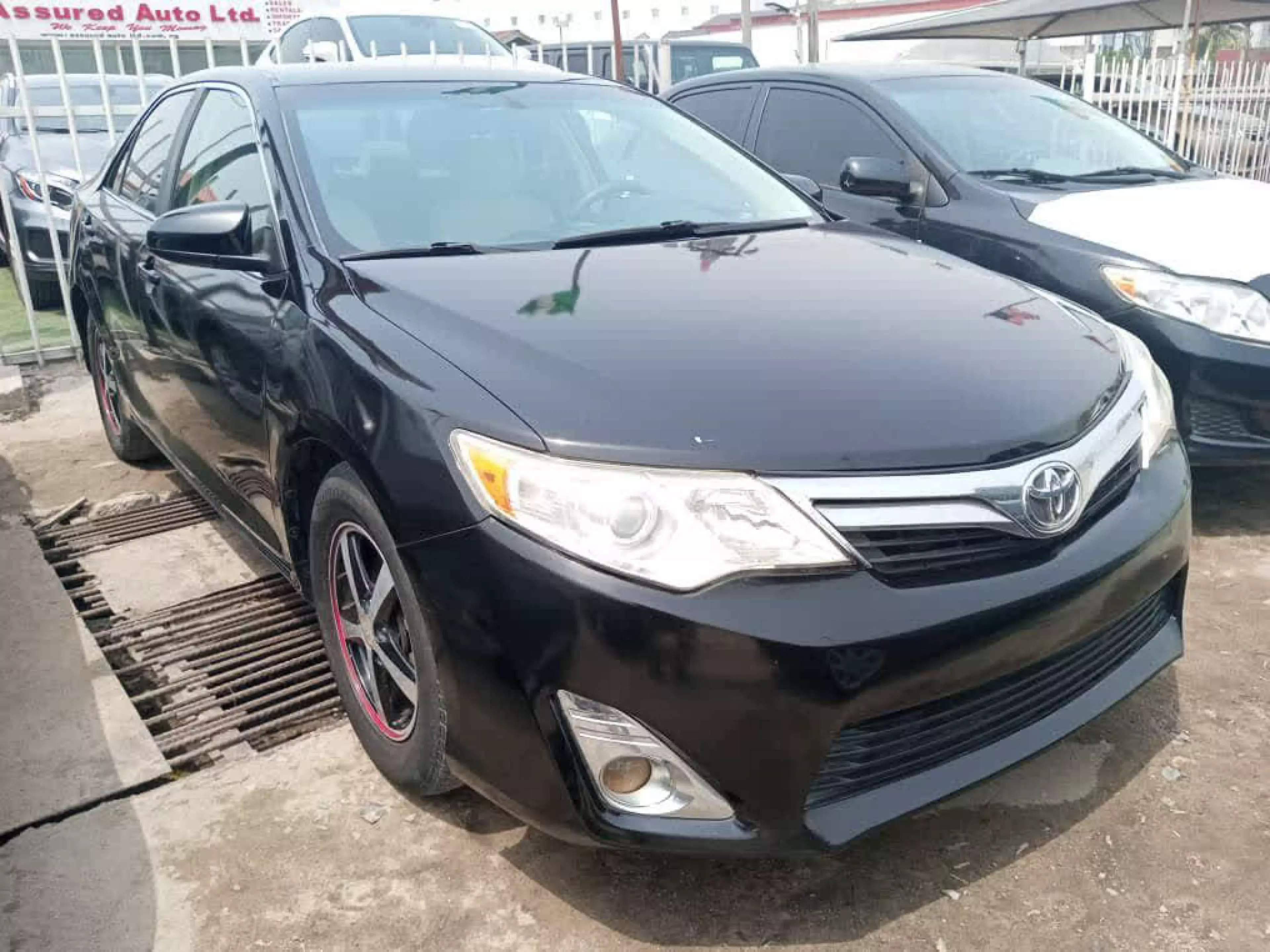 Toyota Camry  - 2012