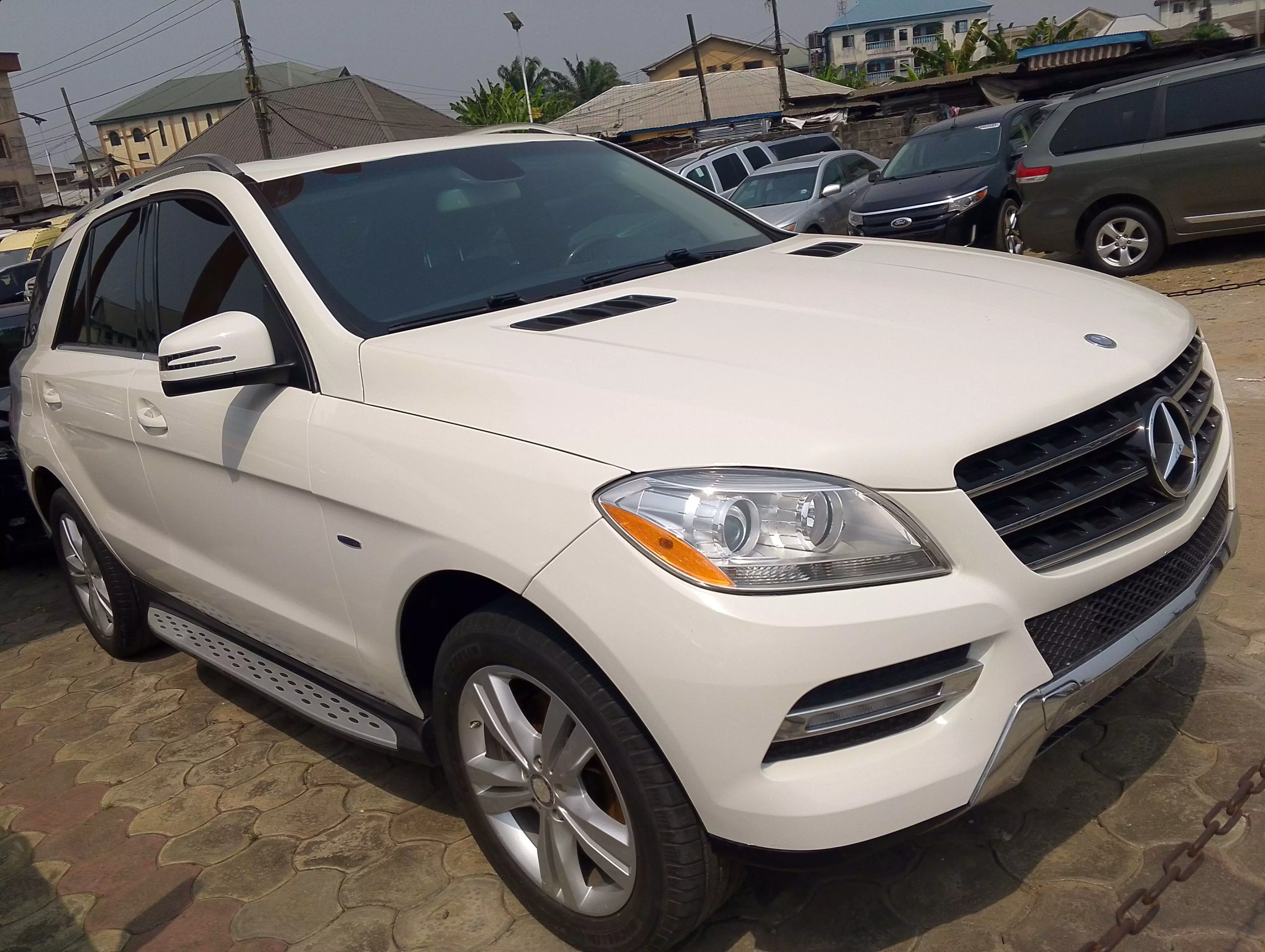 Mercedes-Benz ML 350 - 2012