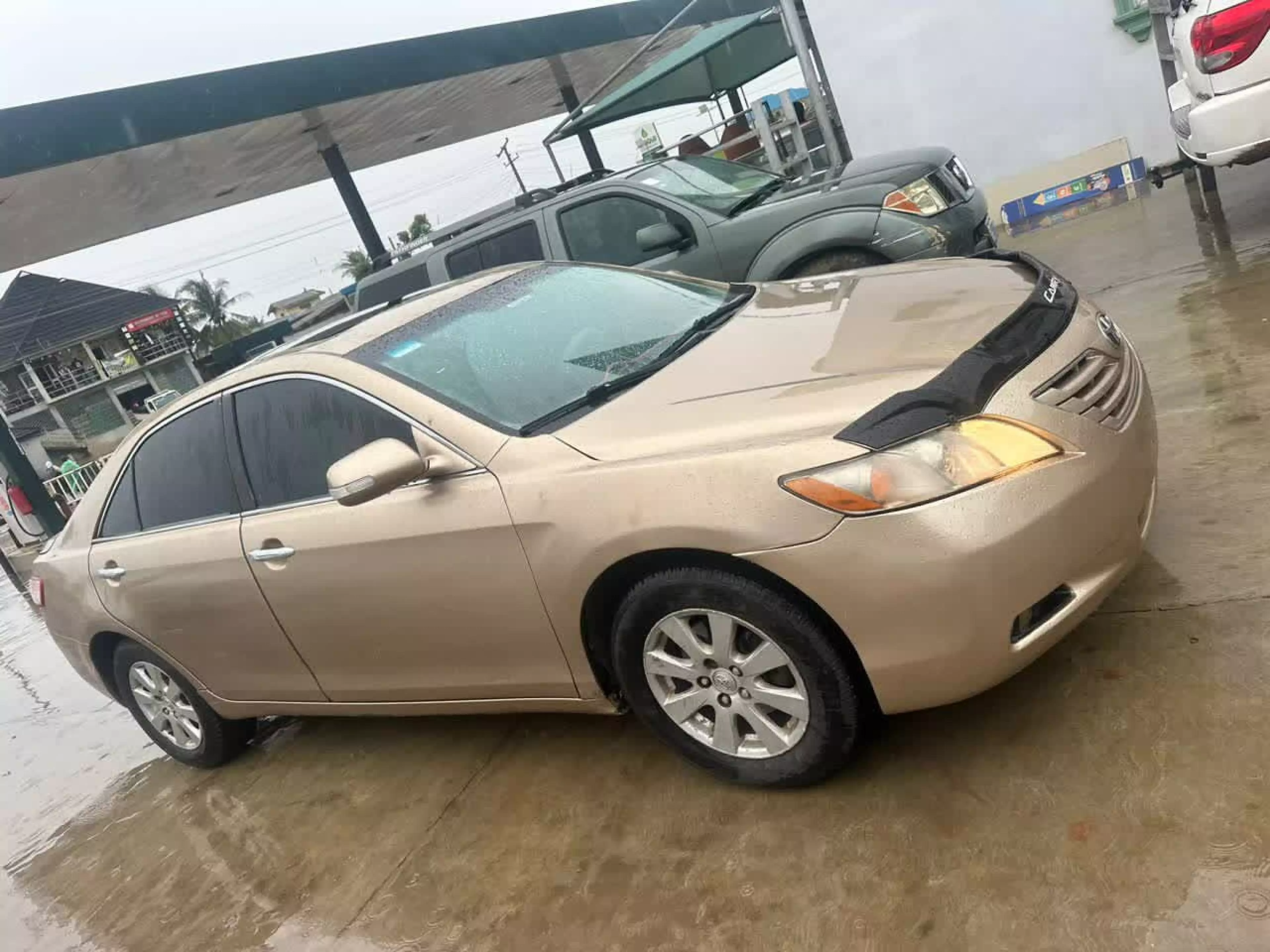 Toyota Camry  - 2007