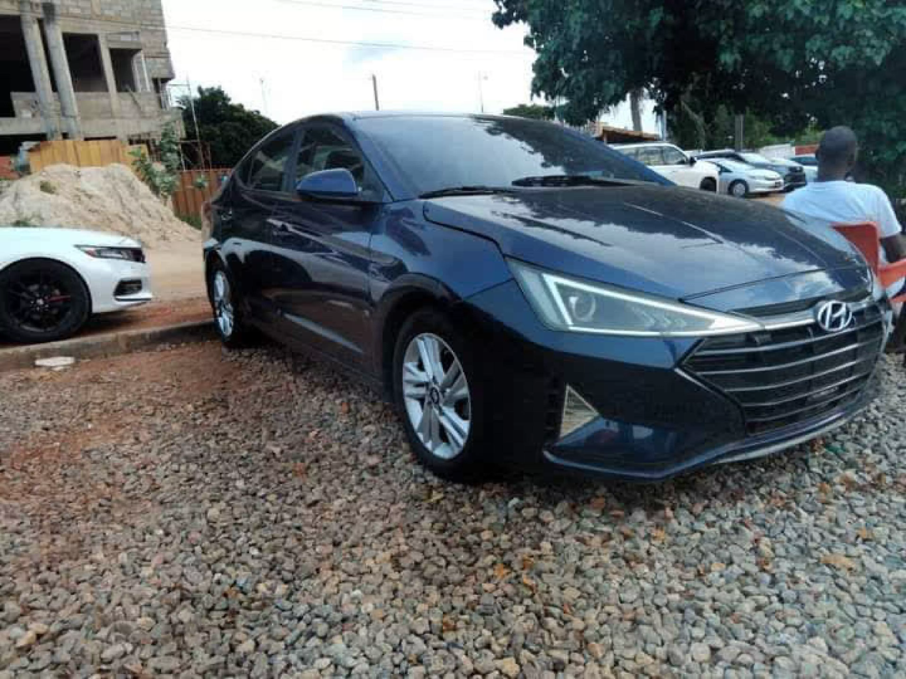 Hyundai Elantra - 2020