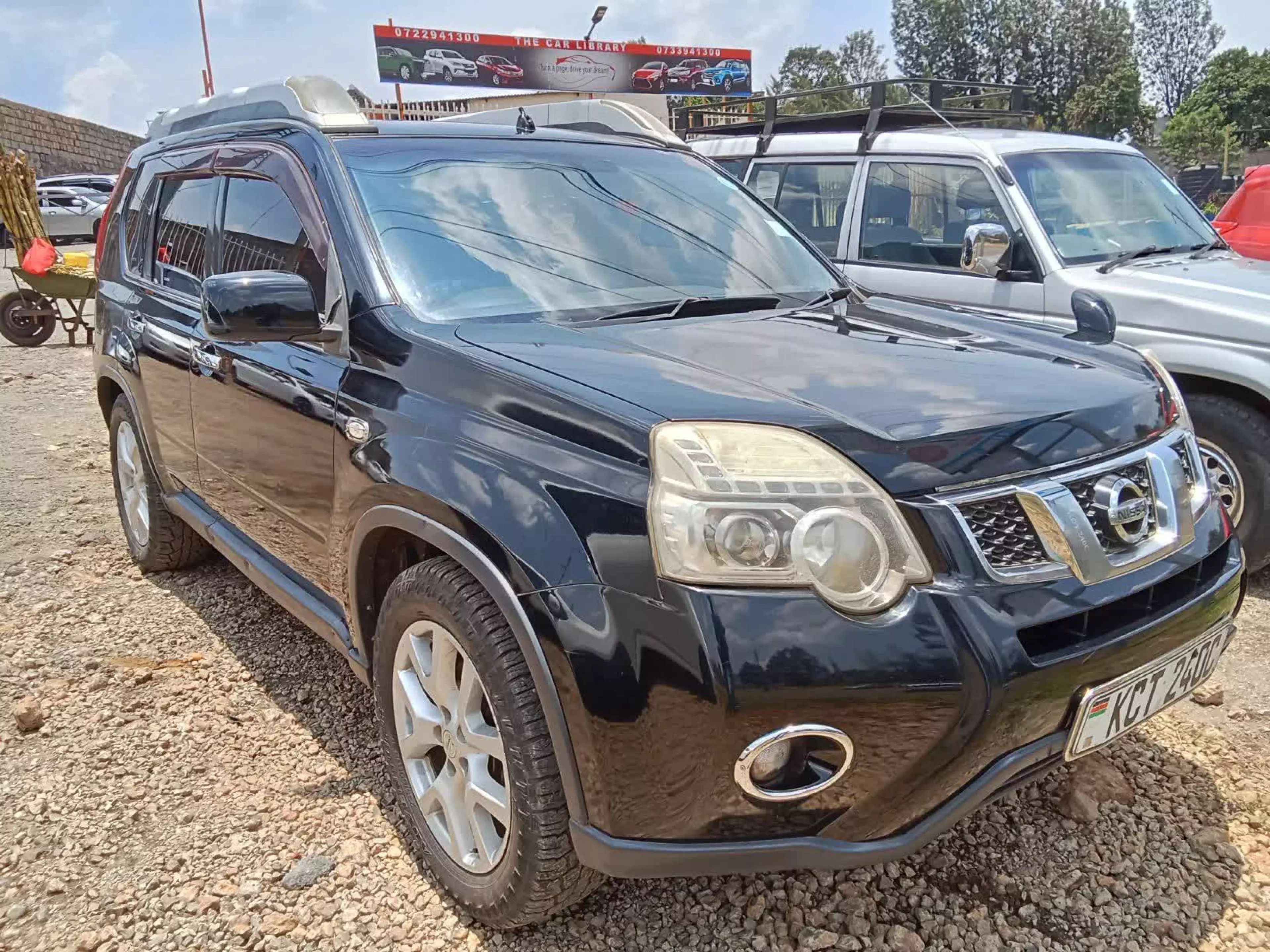 Nissan X-Trail - 2011