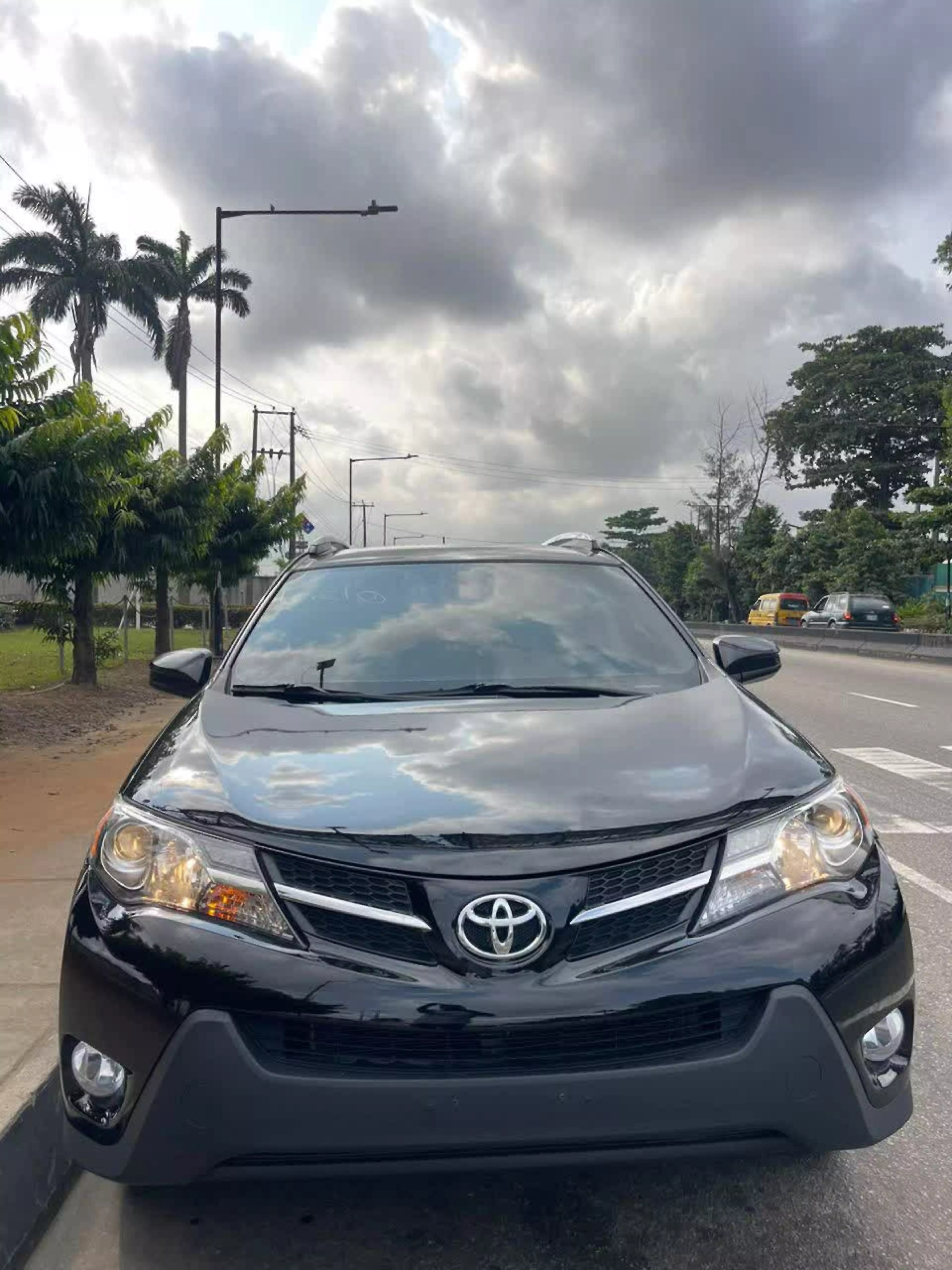 Toyota RAV 4  - 2015