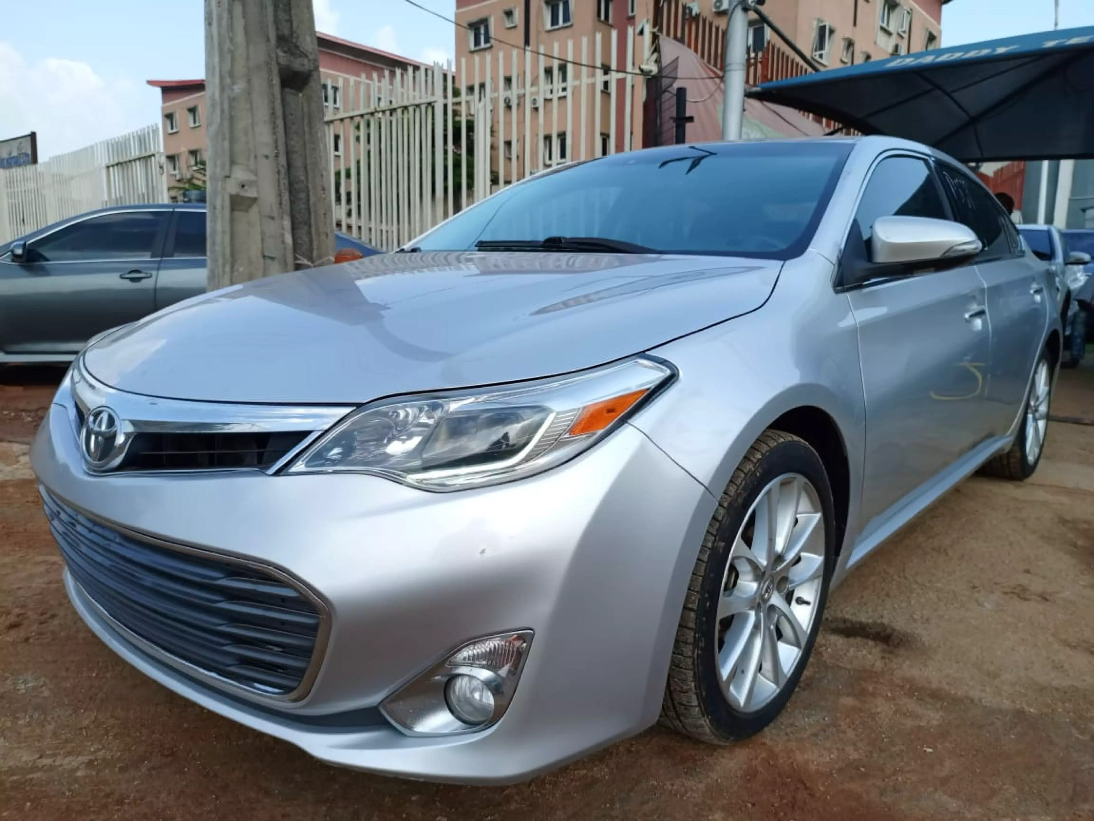 Toyota Avalon  - 2013