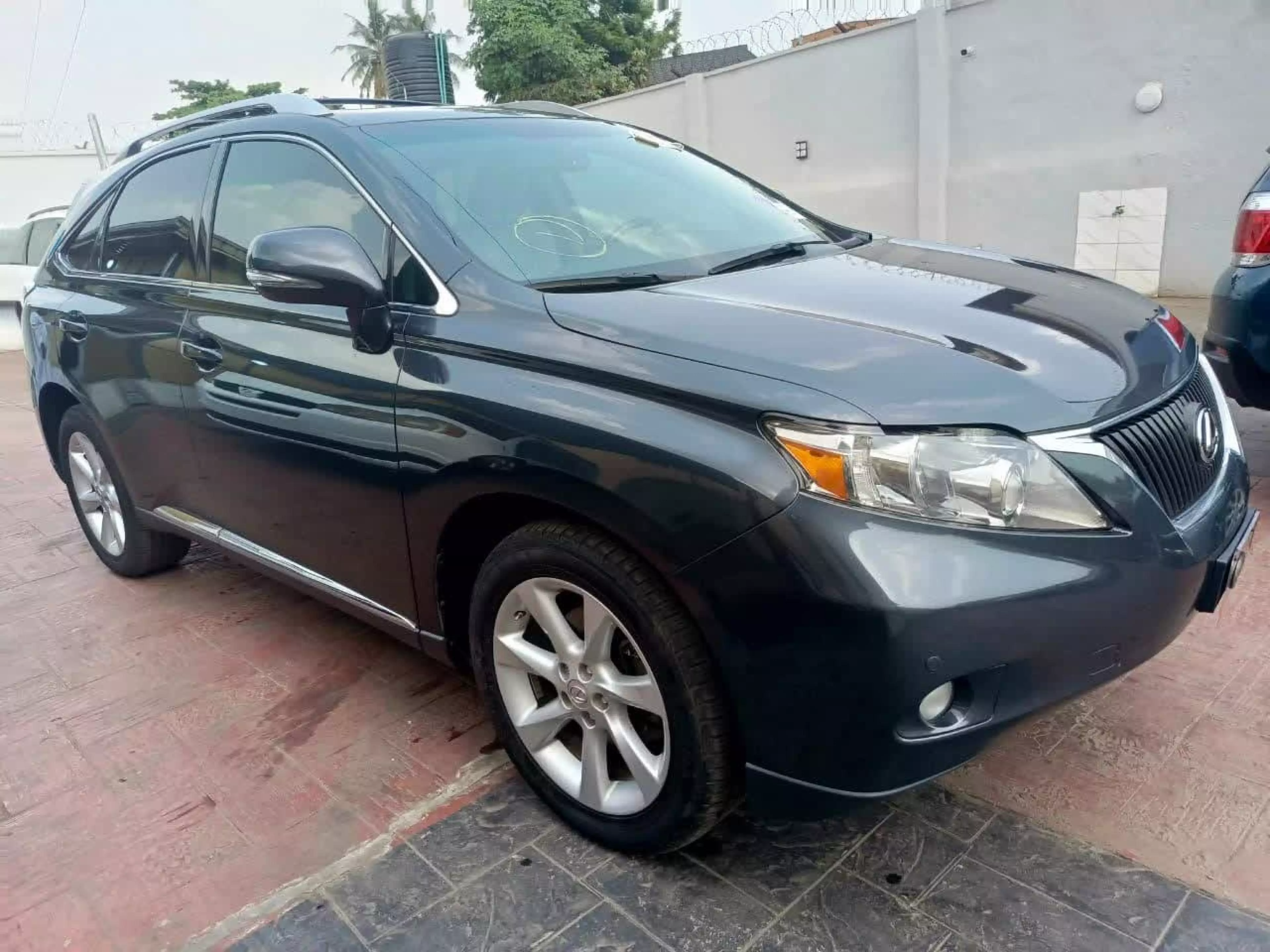 Lexus RX 350 - 2011