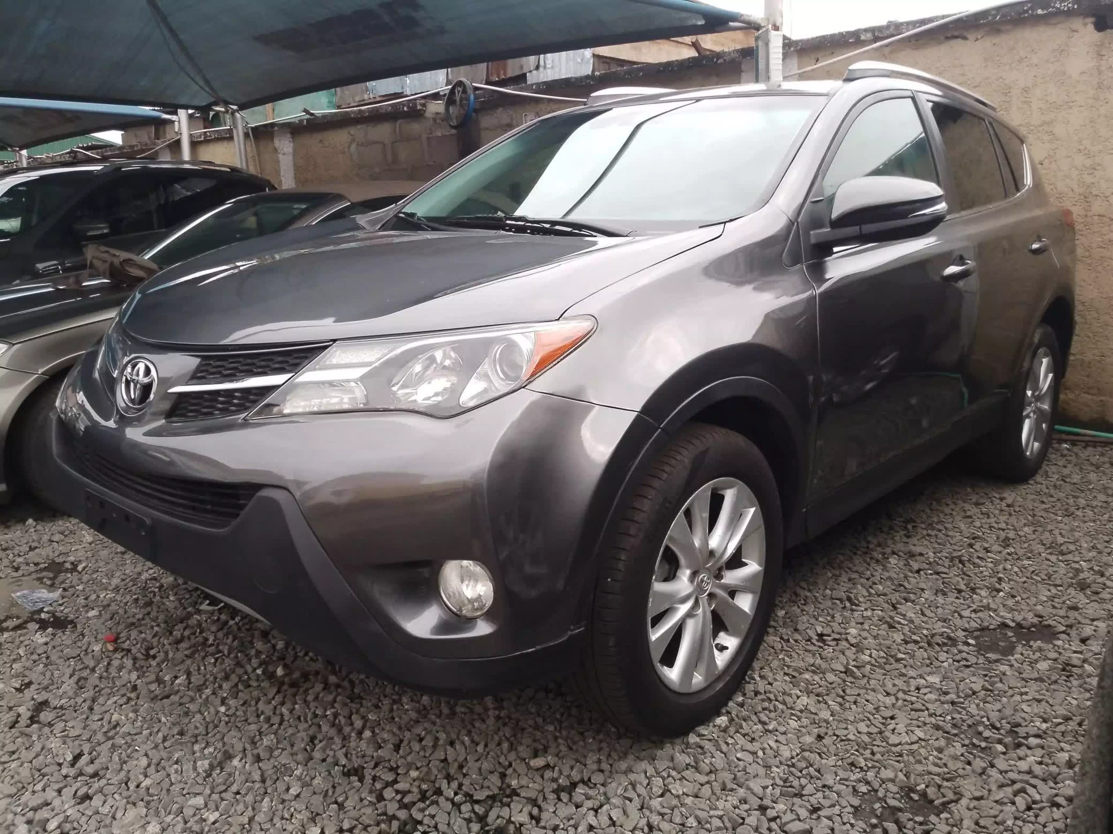 Toyota RAV 4  - 2015