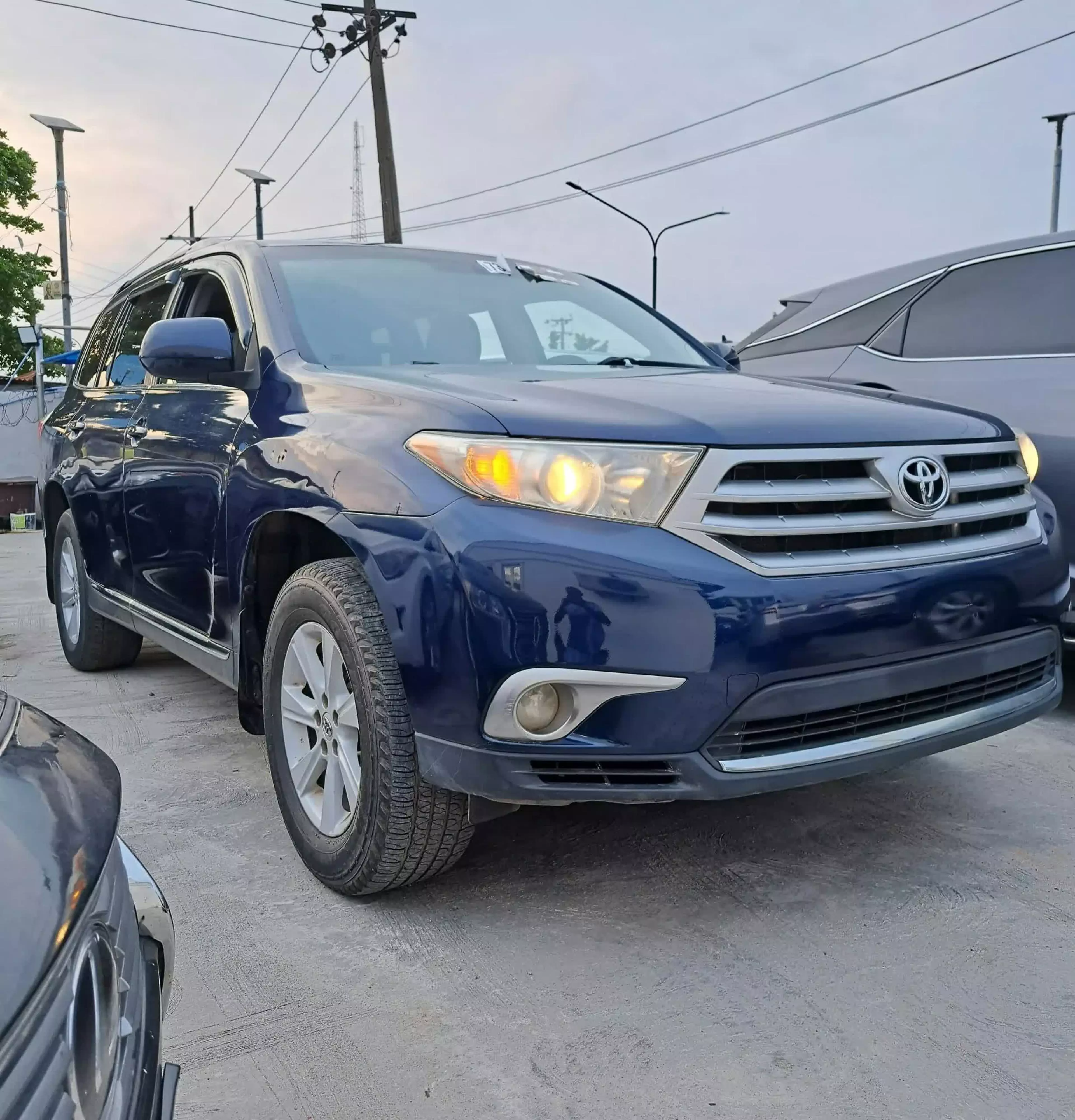 Toyota Highlander - 2012