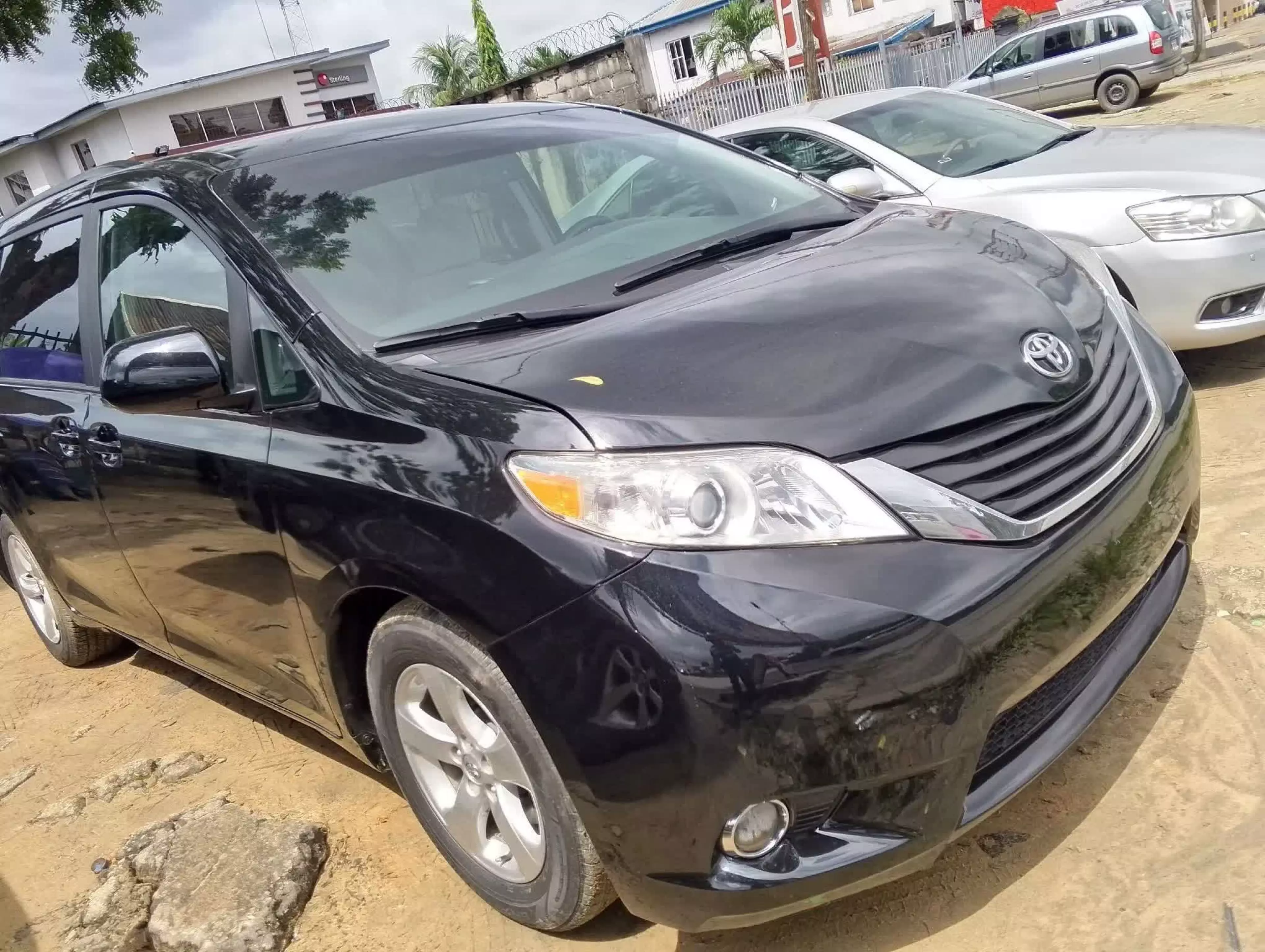 Toyota Sienna  - 2015