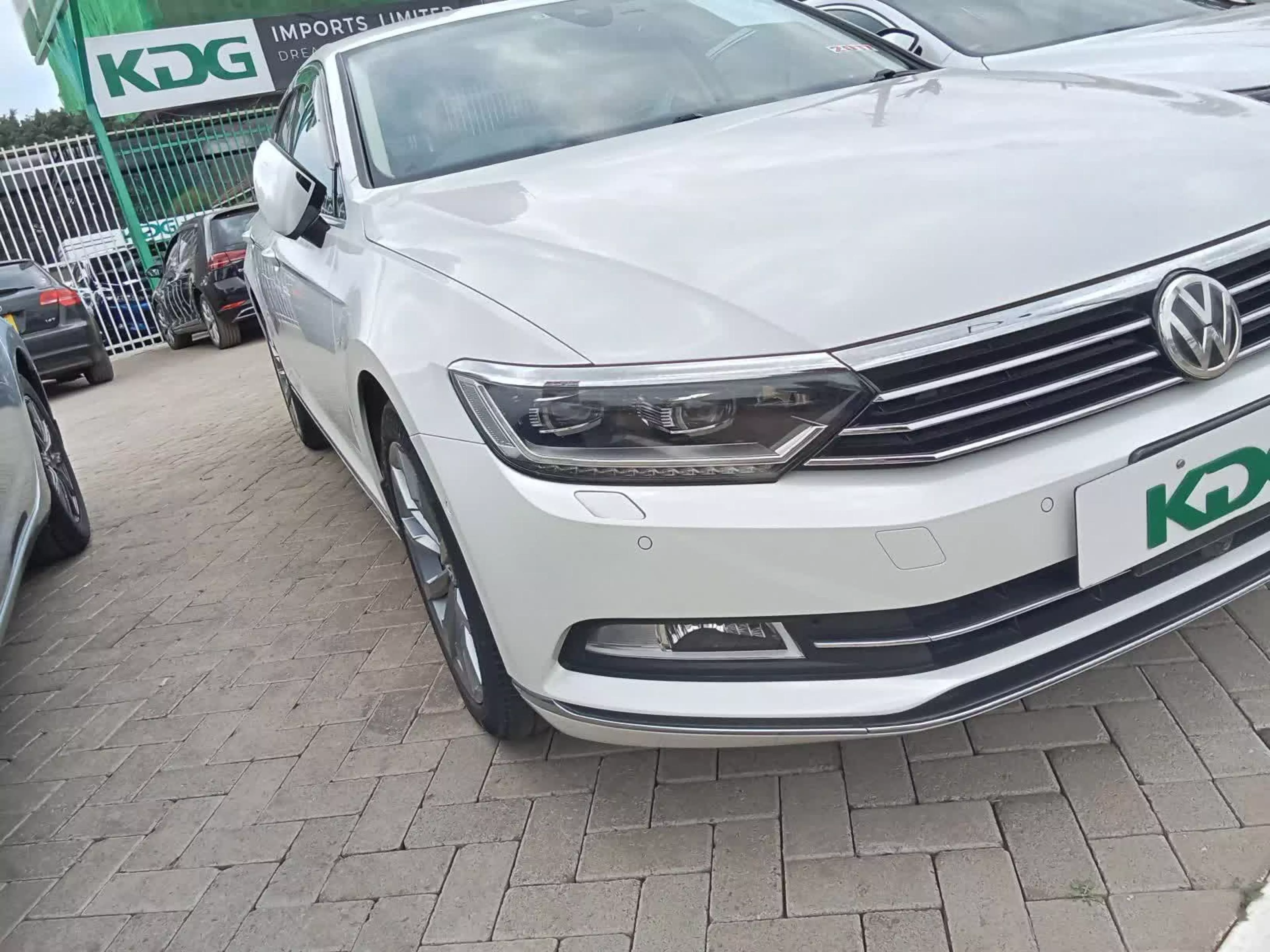 Volkswagen Passat - 2017