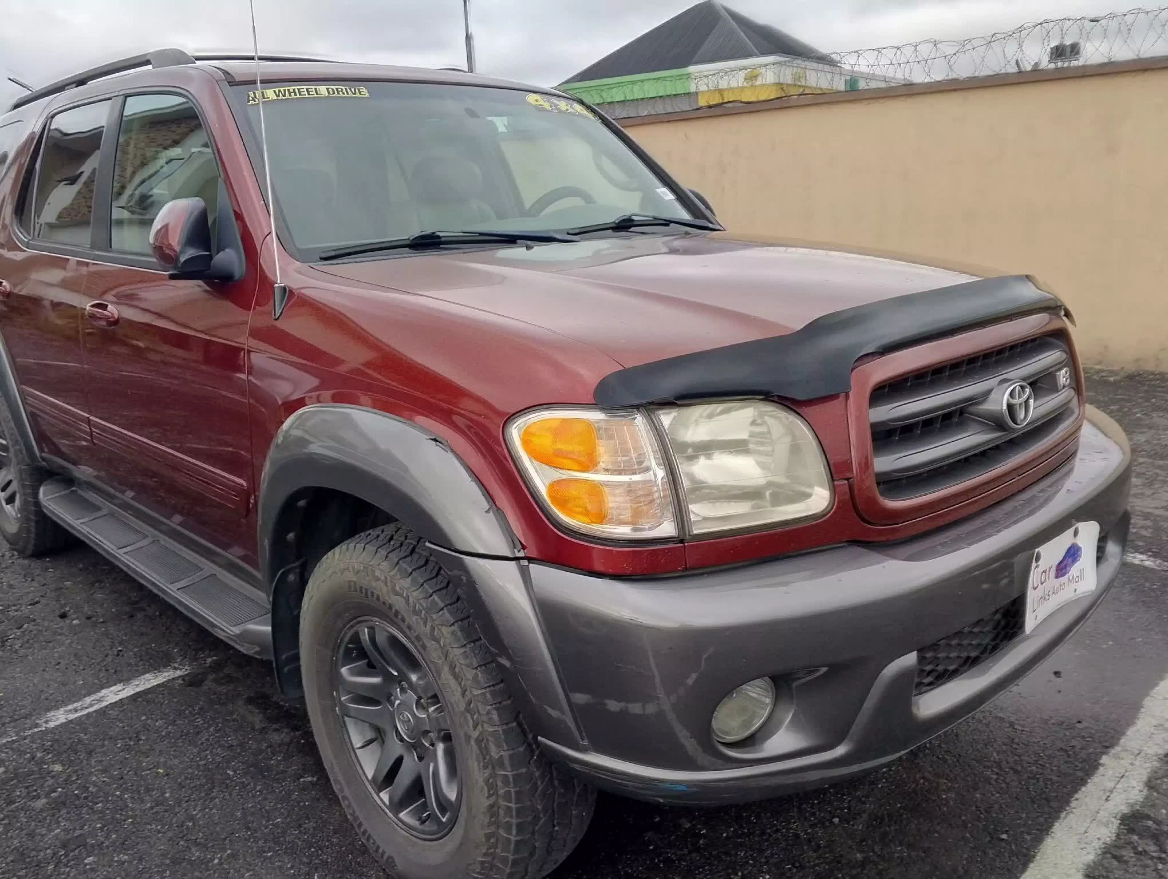 Toyota Sequoia - 2004