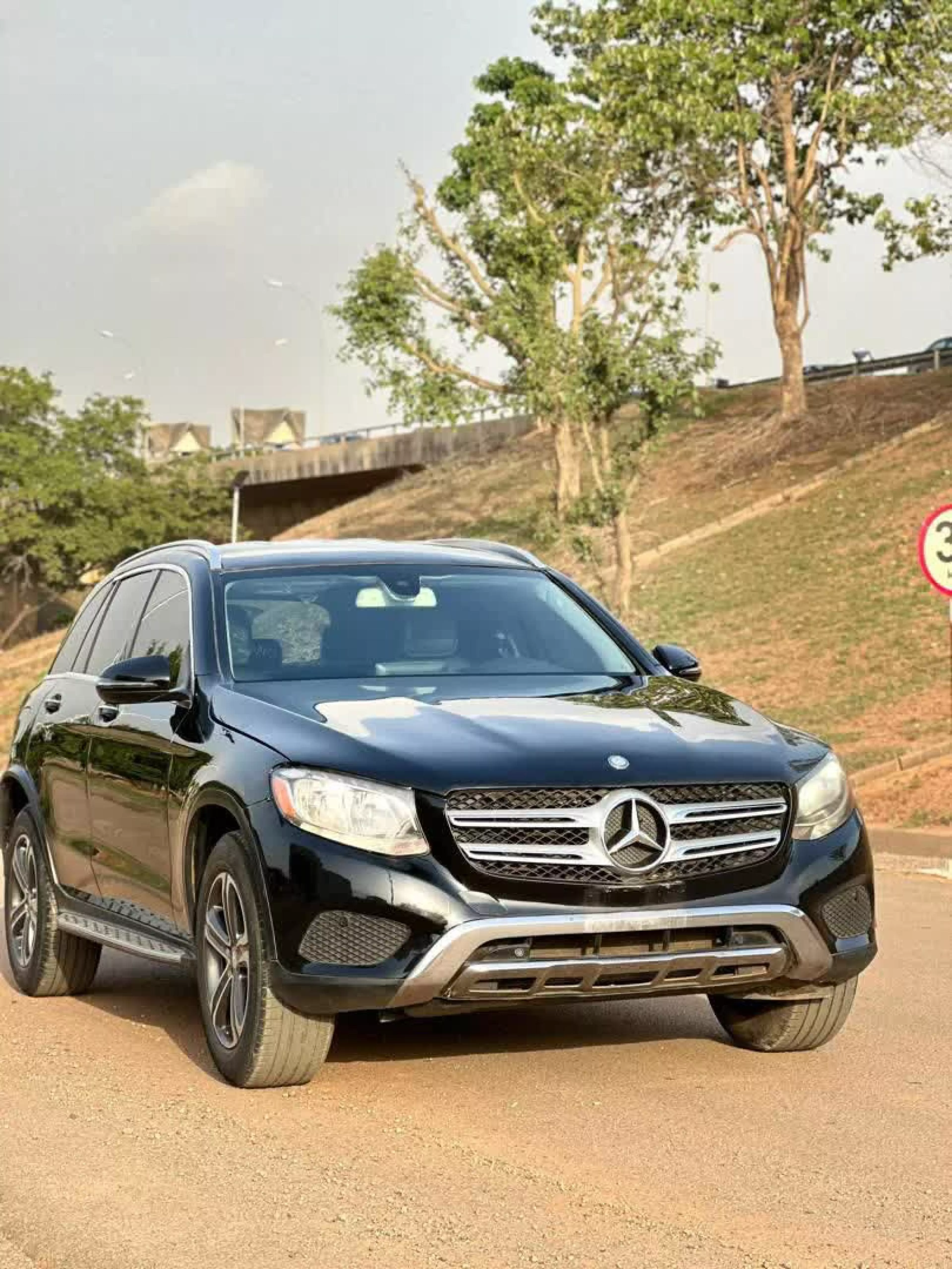 Mercedes-Benz GLC 300 - 2016