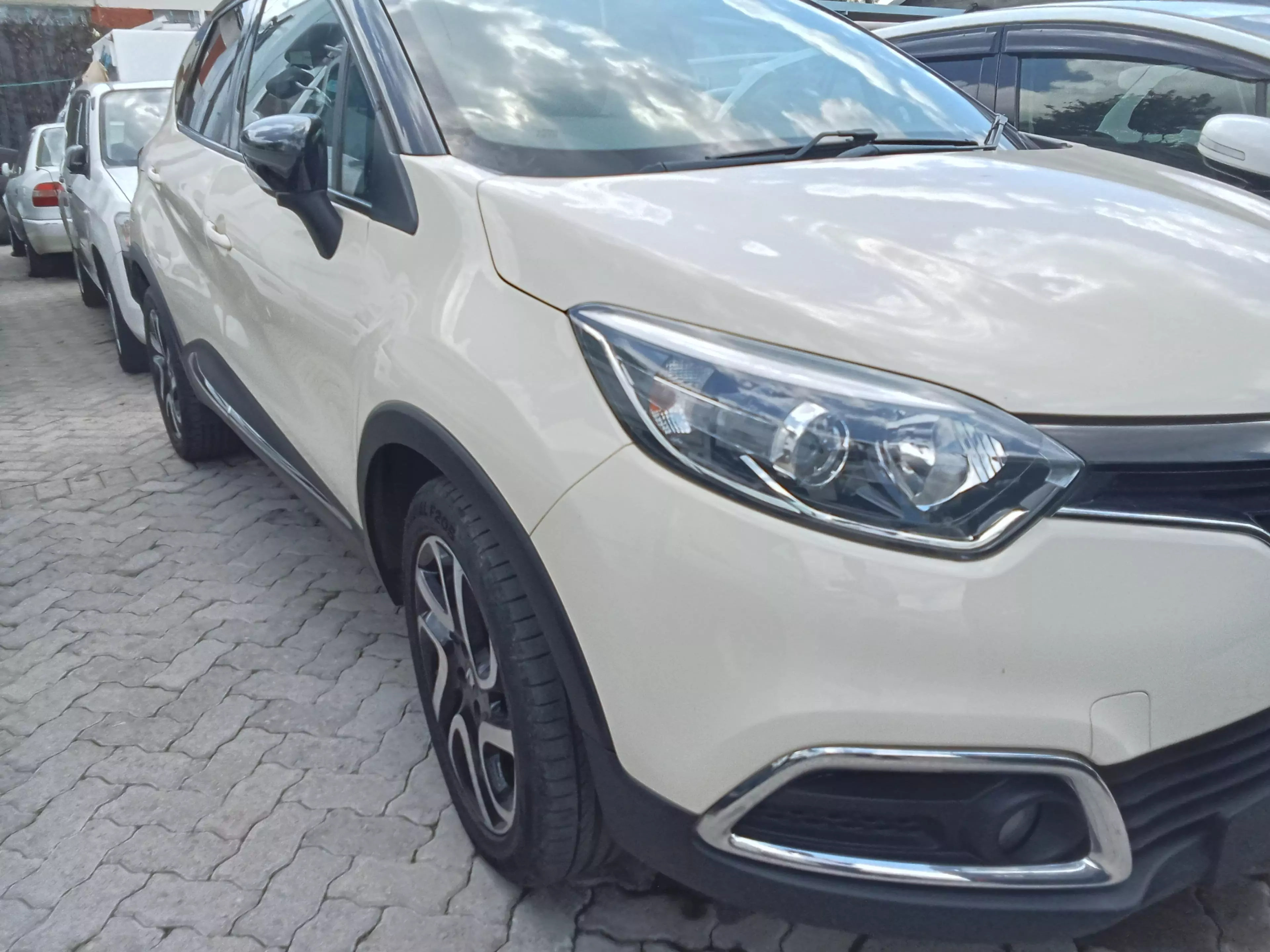 Renault Captur  - 2017