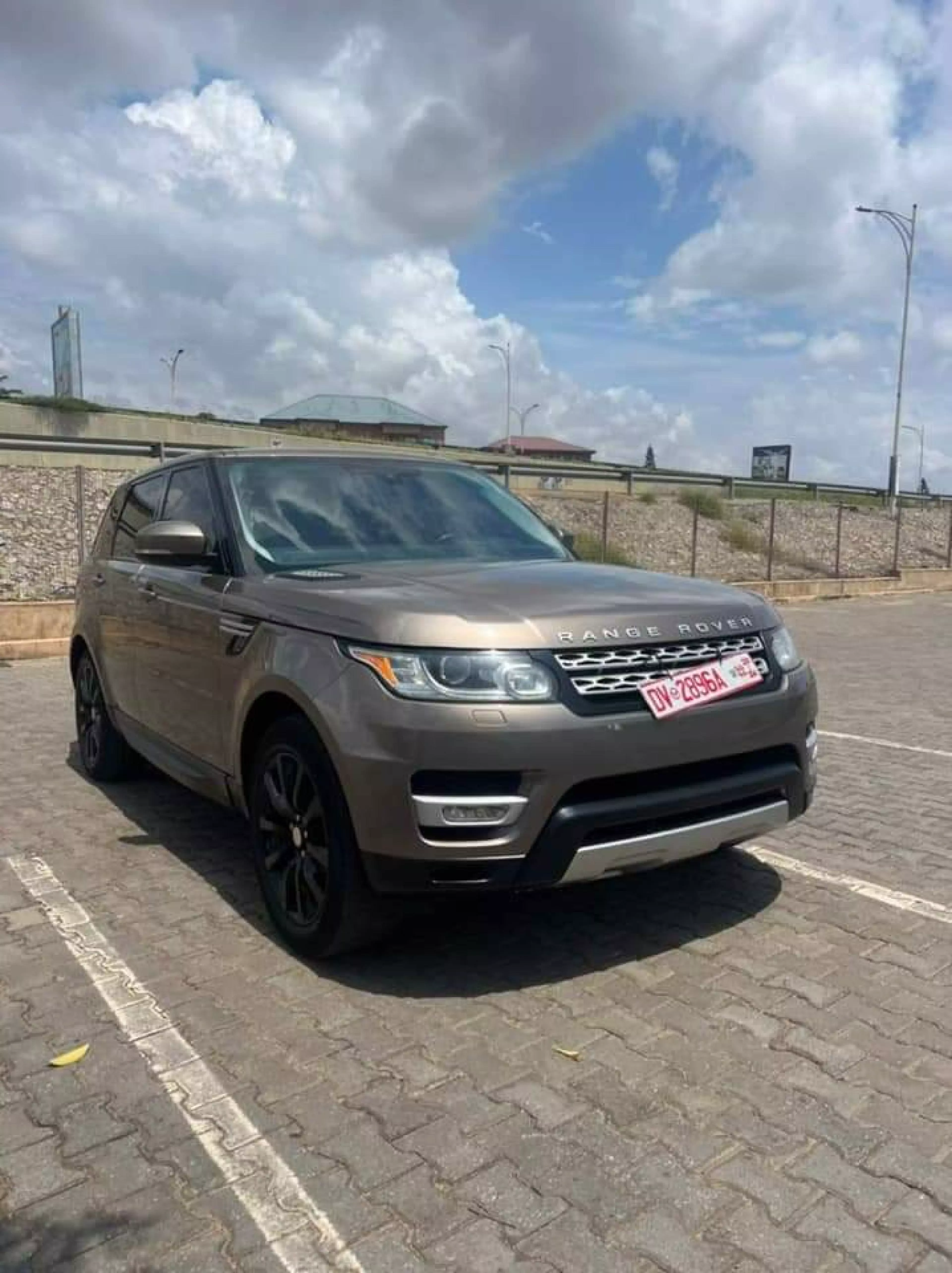 Land Rover Range Rover Sport - 2015