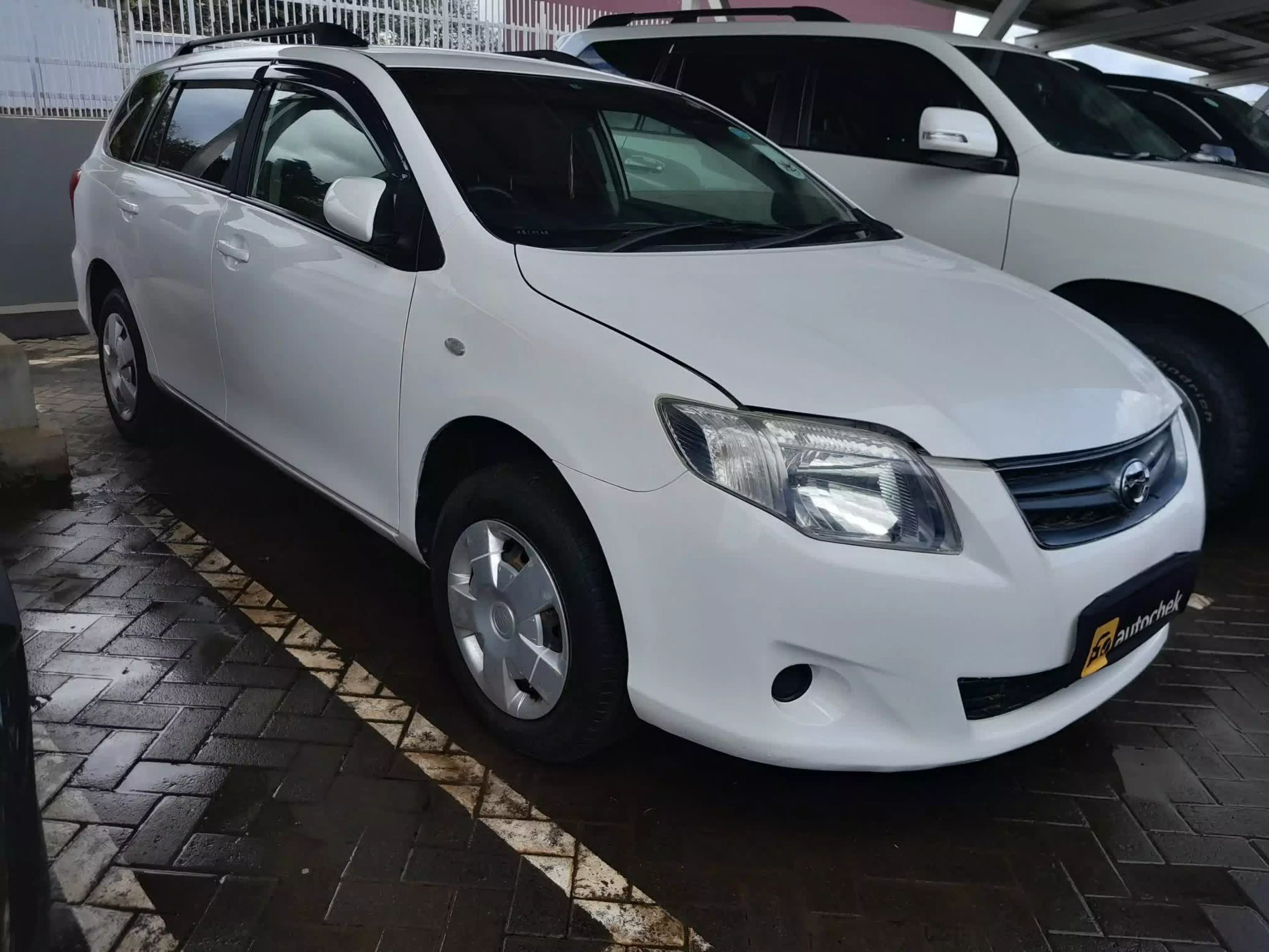 Toyota Fielder  - 2011