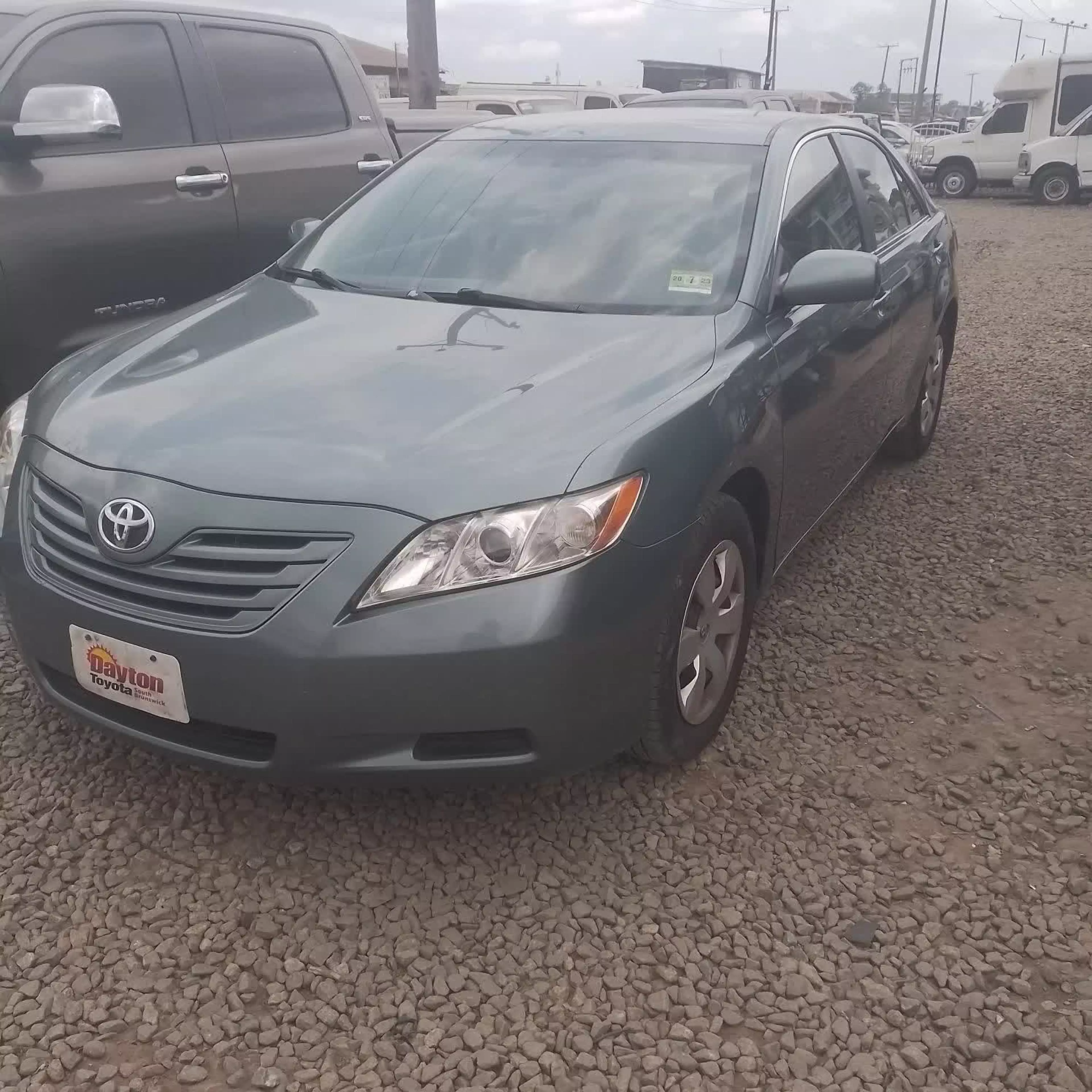 Toyota Camry  - 2009