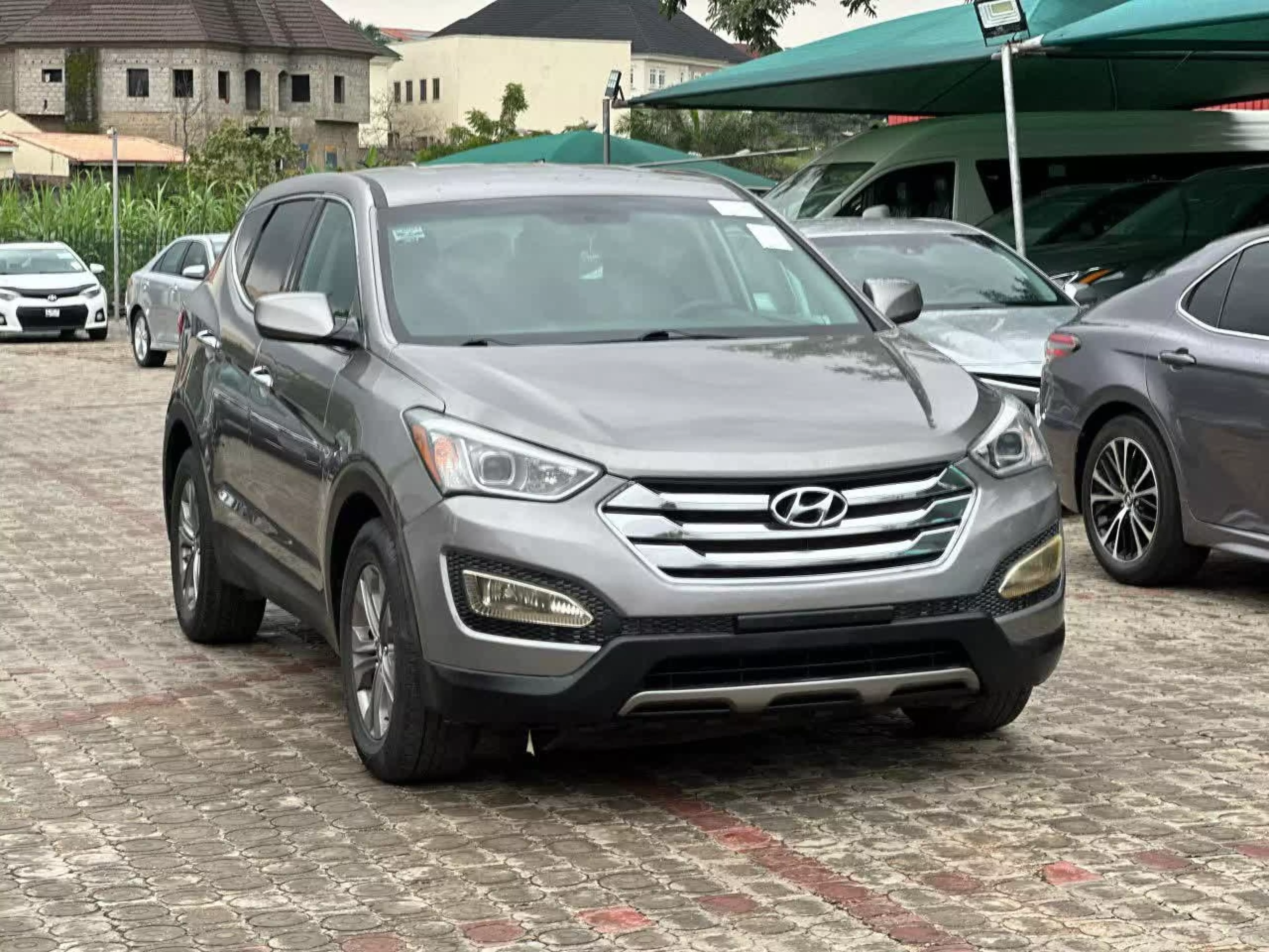 Hyundai Santa Fe - 2016