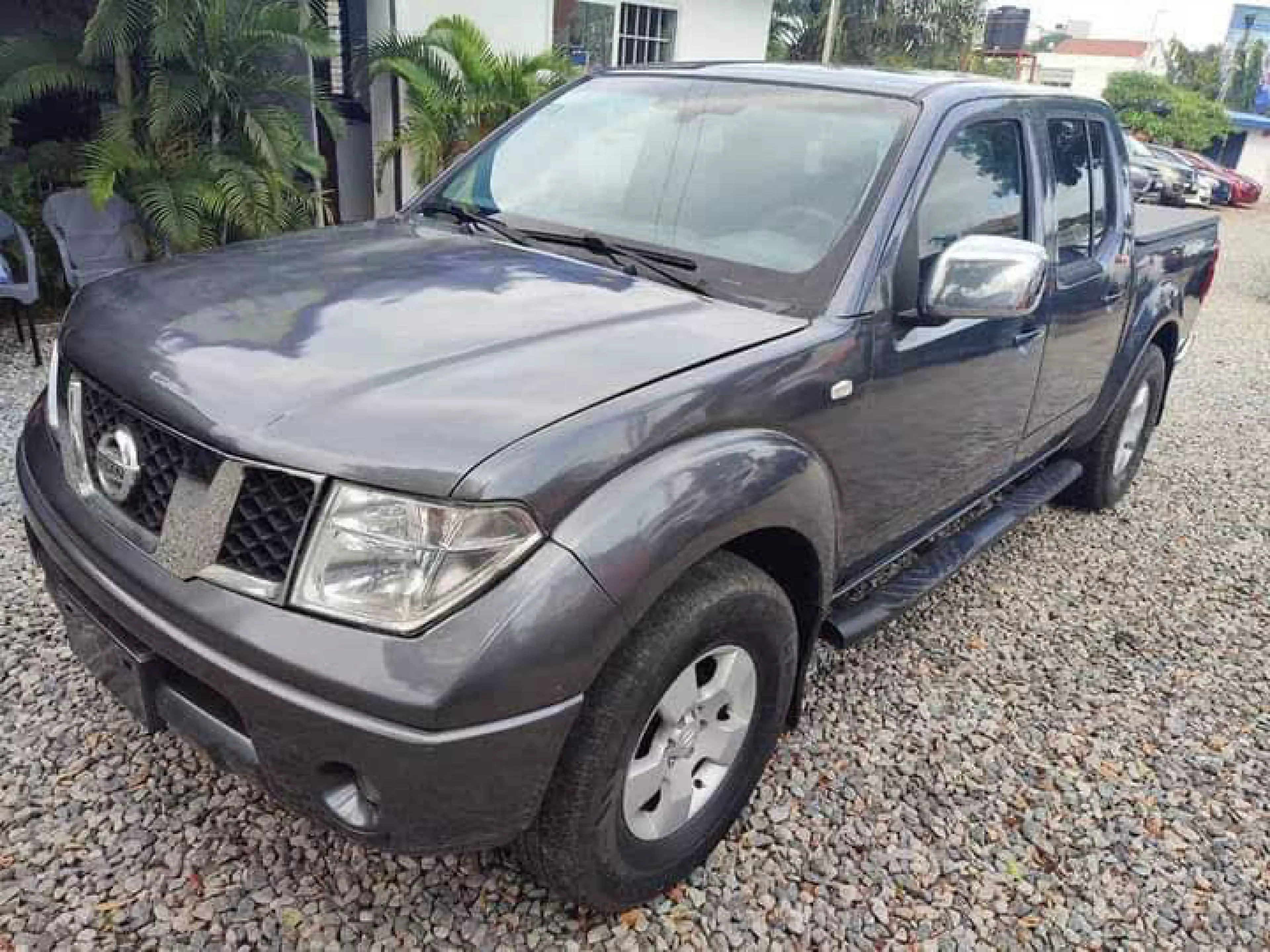 Nissan Navara  - 2014