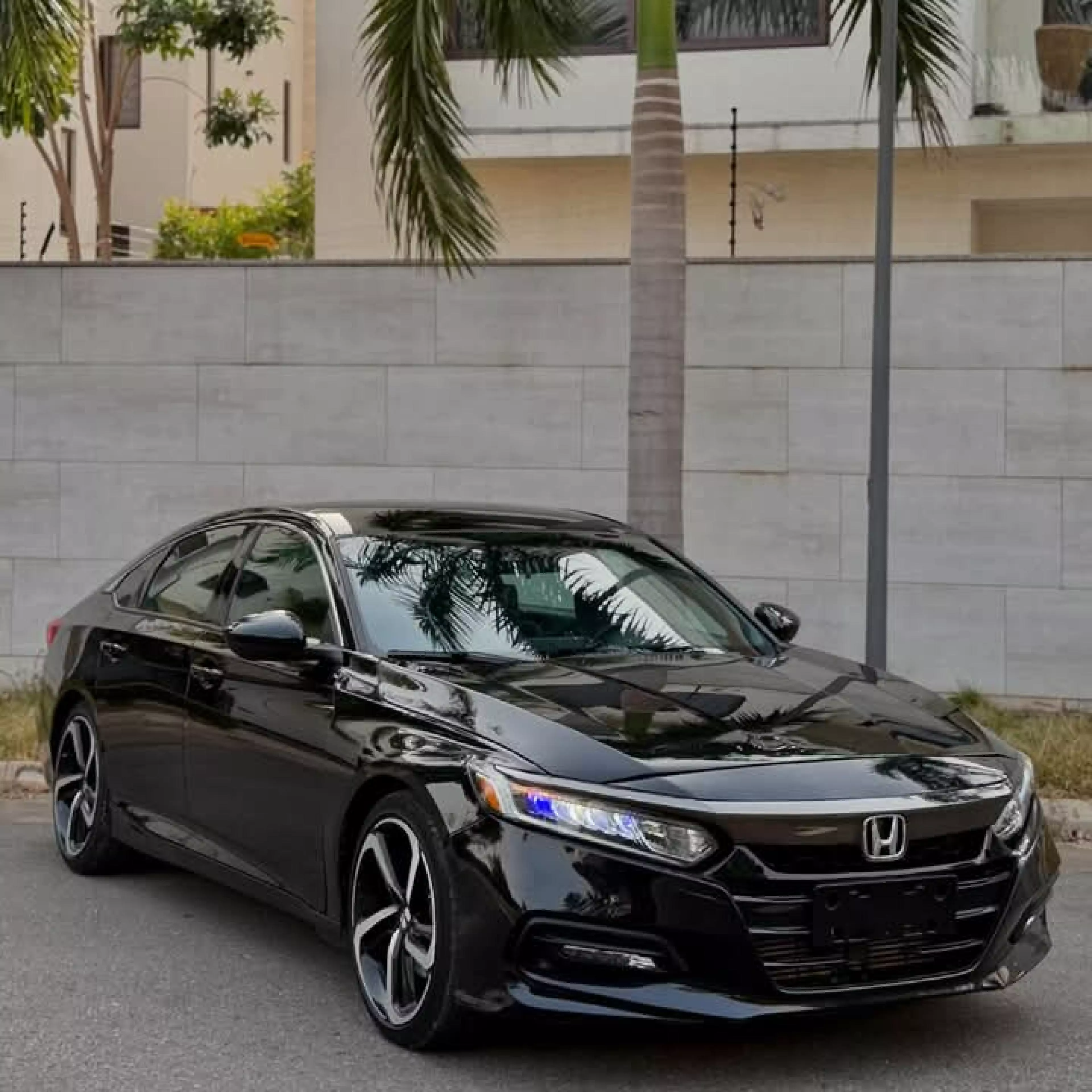 Honda Accord - 2020