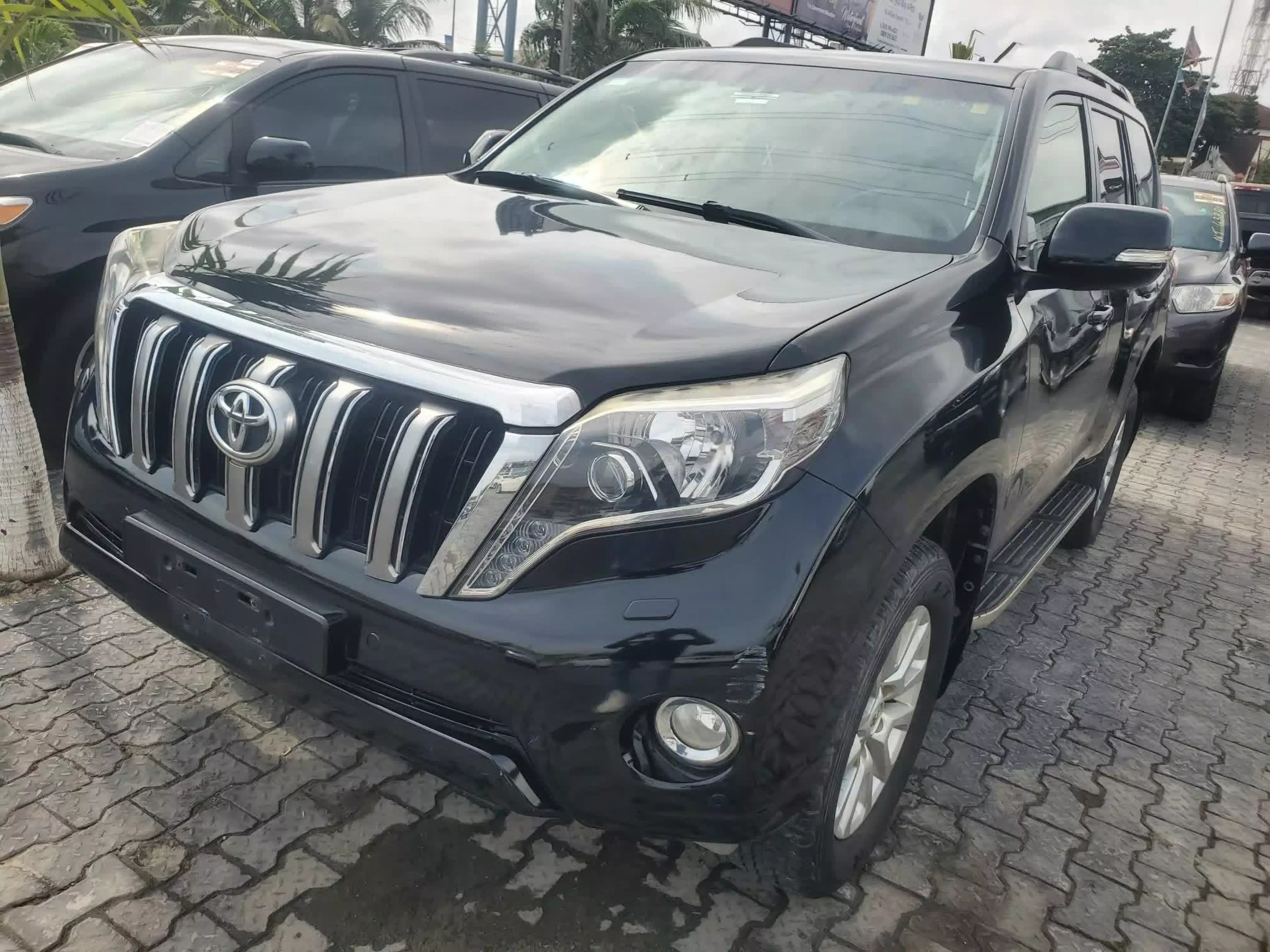 Toyota Landcruiser Prado - 2020