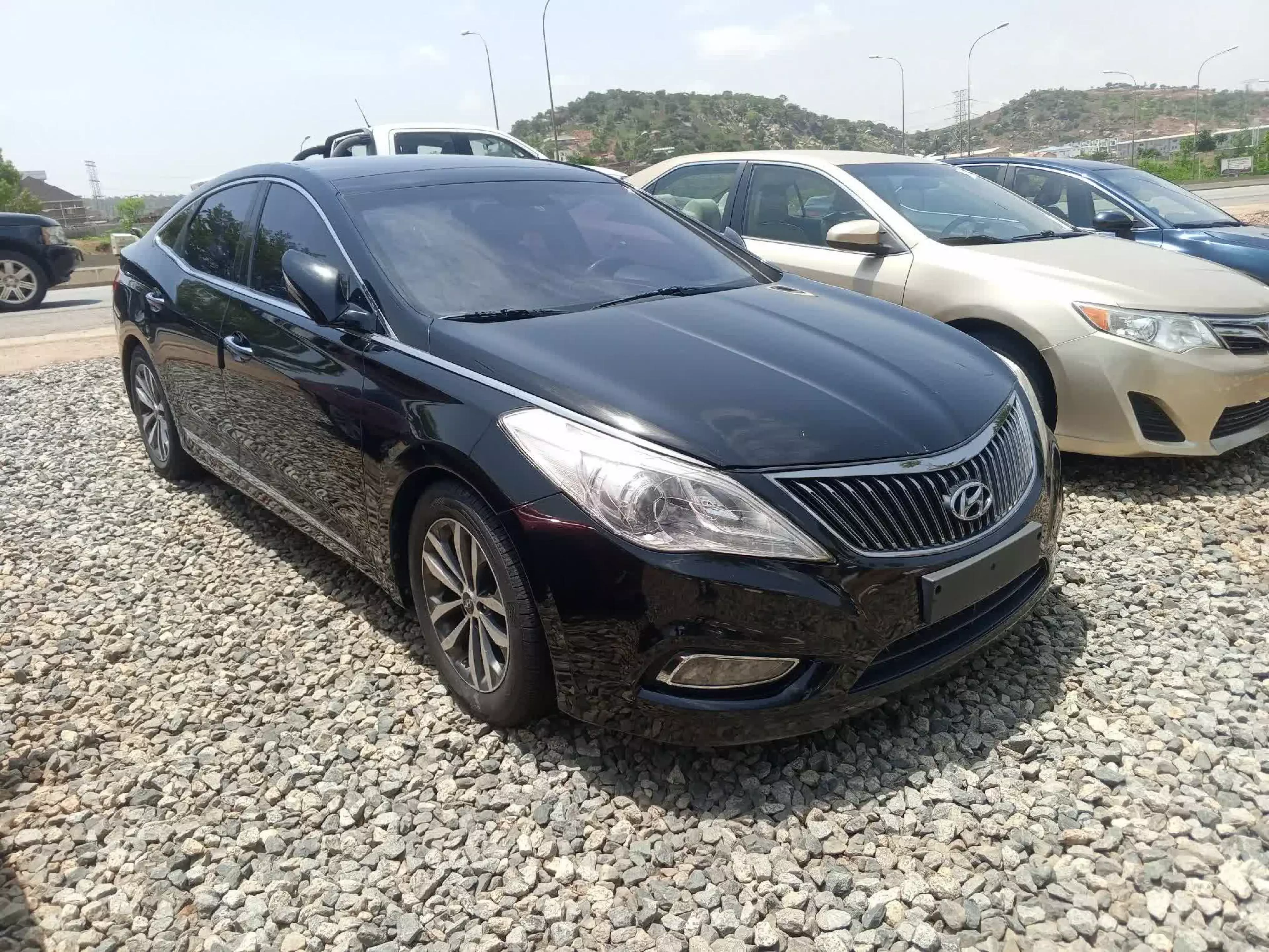 Hyundai Grandeur - 2015