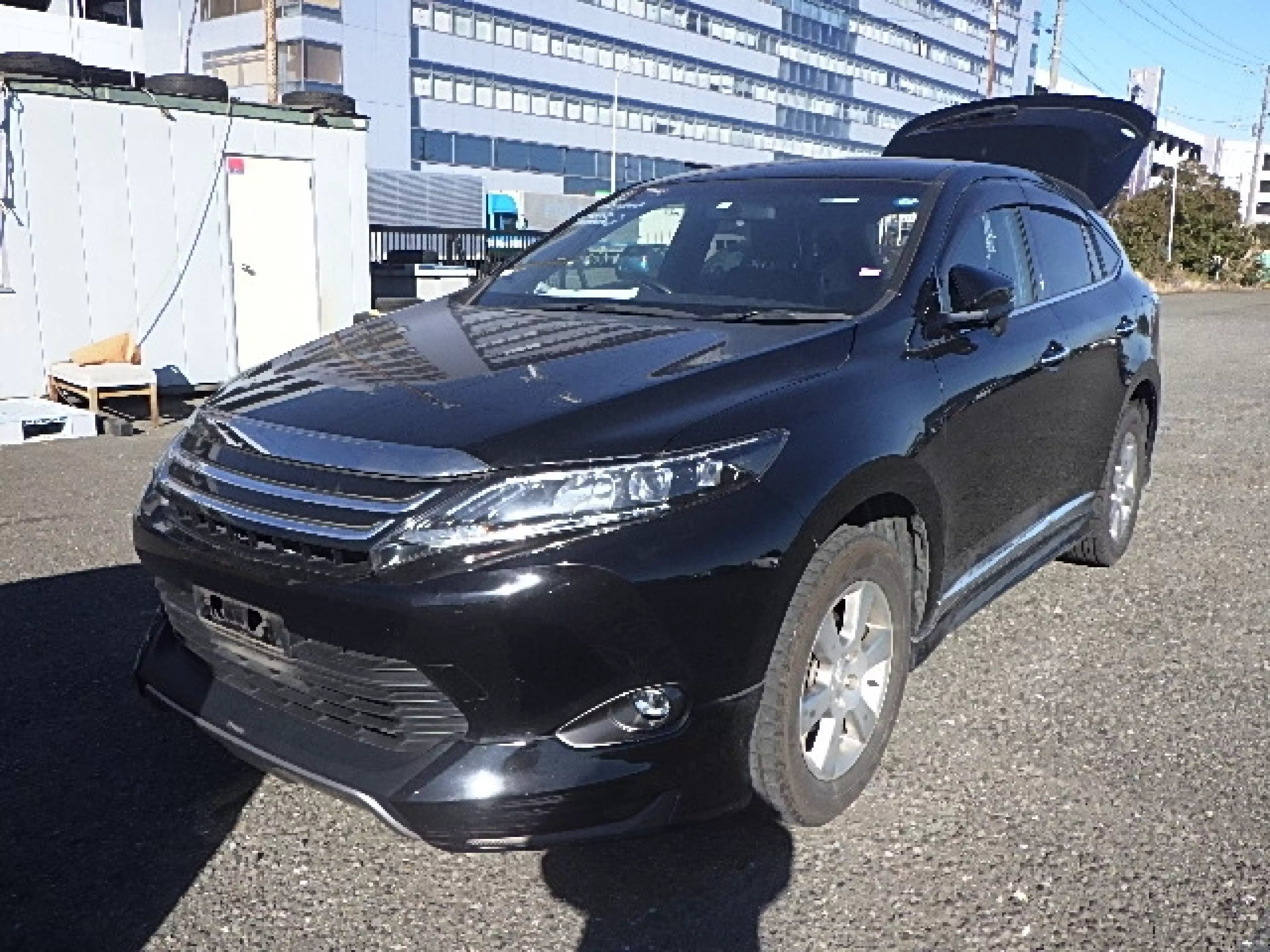 Toyota Harrier  - 2016