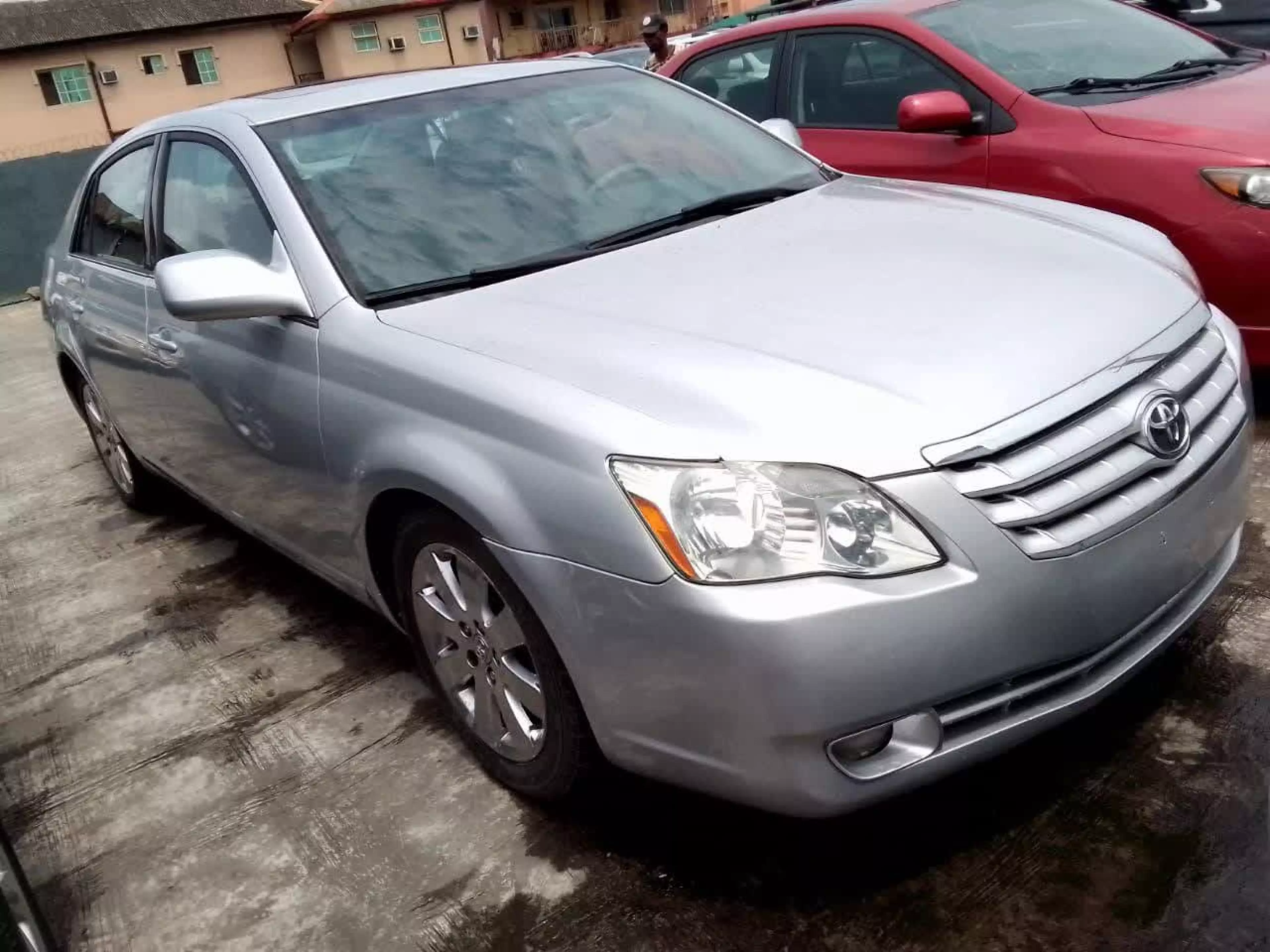 Toyota Avalon - 2006