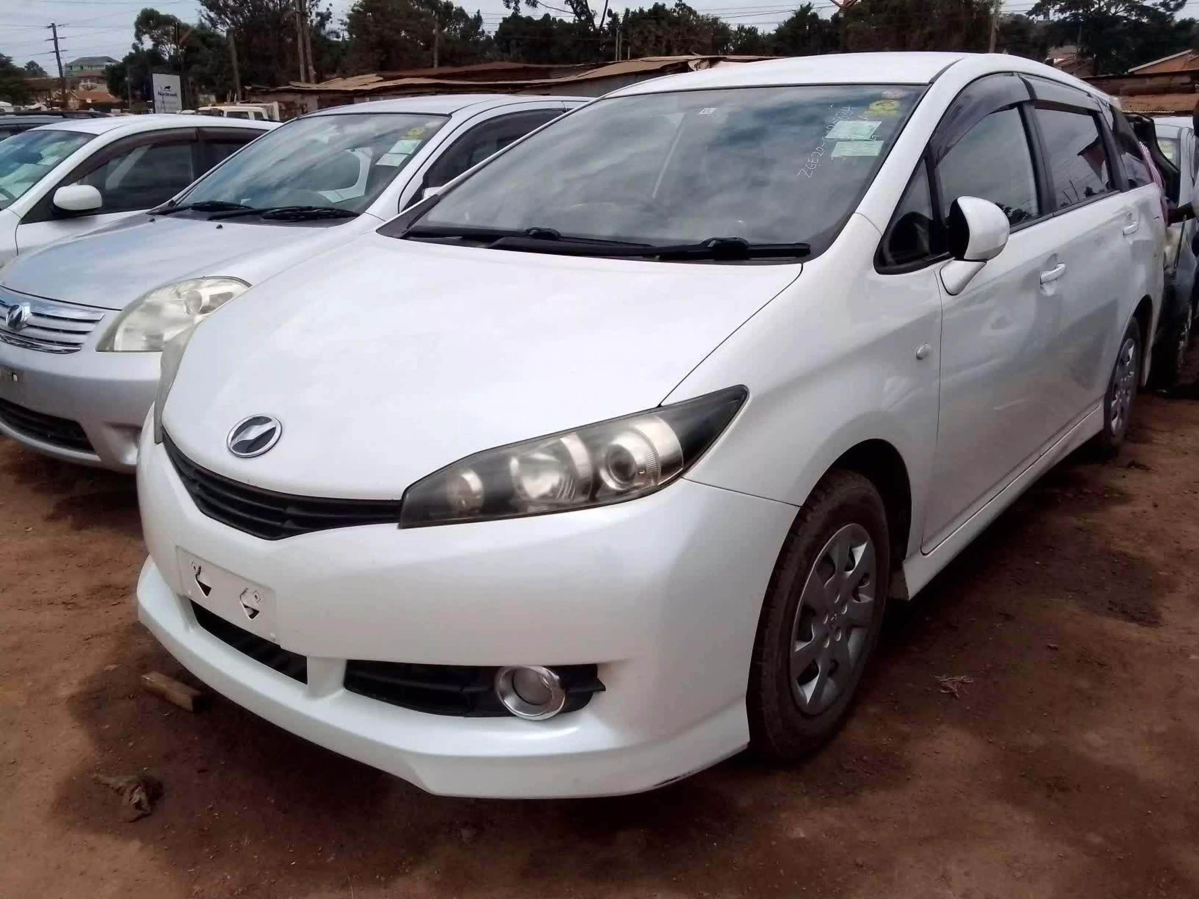 Toyota Wish - 2010