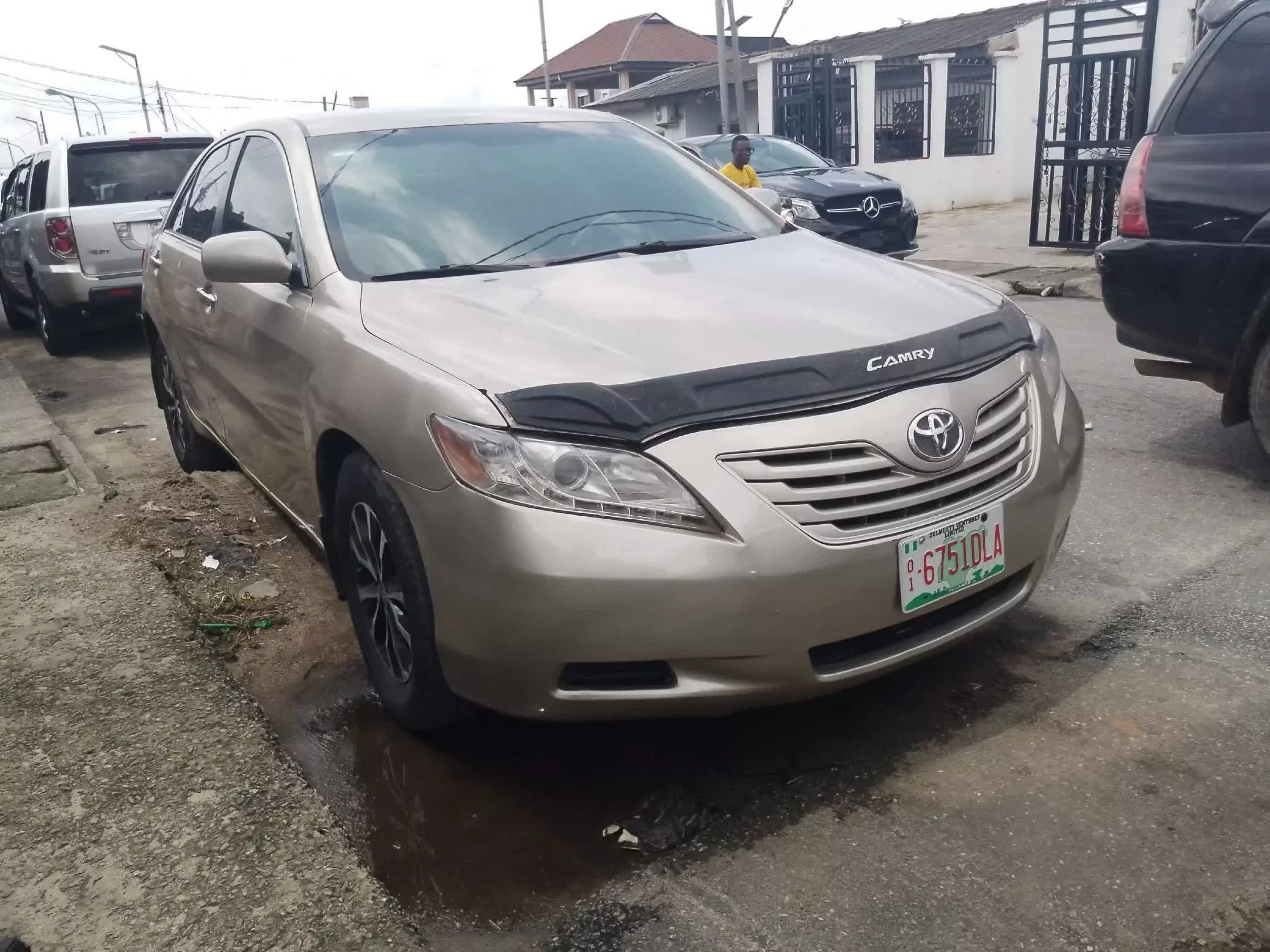 Toyota Camry - 2009