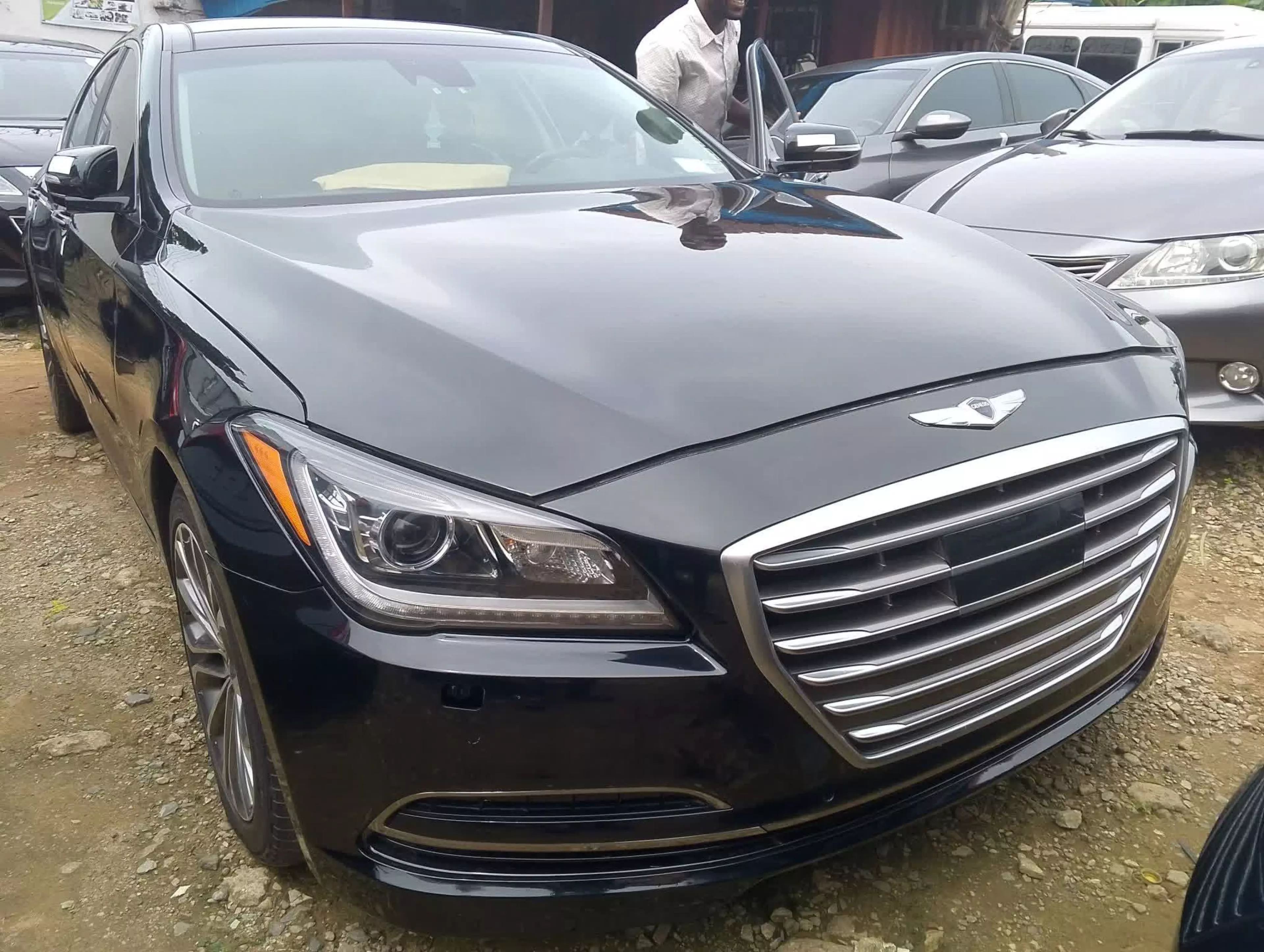 Hyundai GENESIS G80 3,8L BVA  - 2015