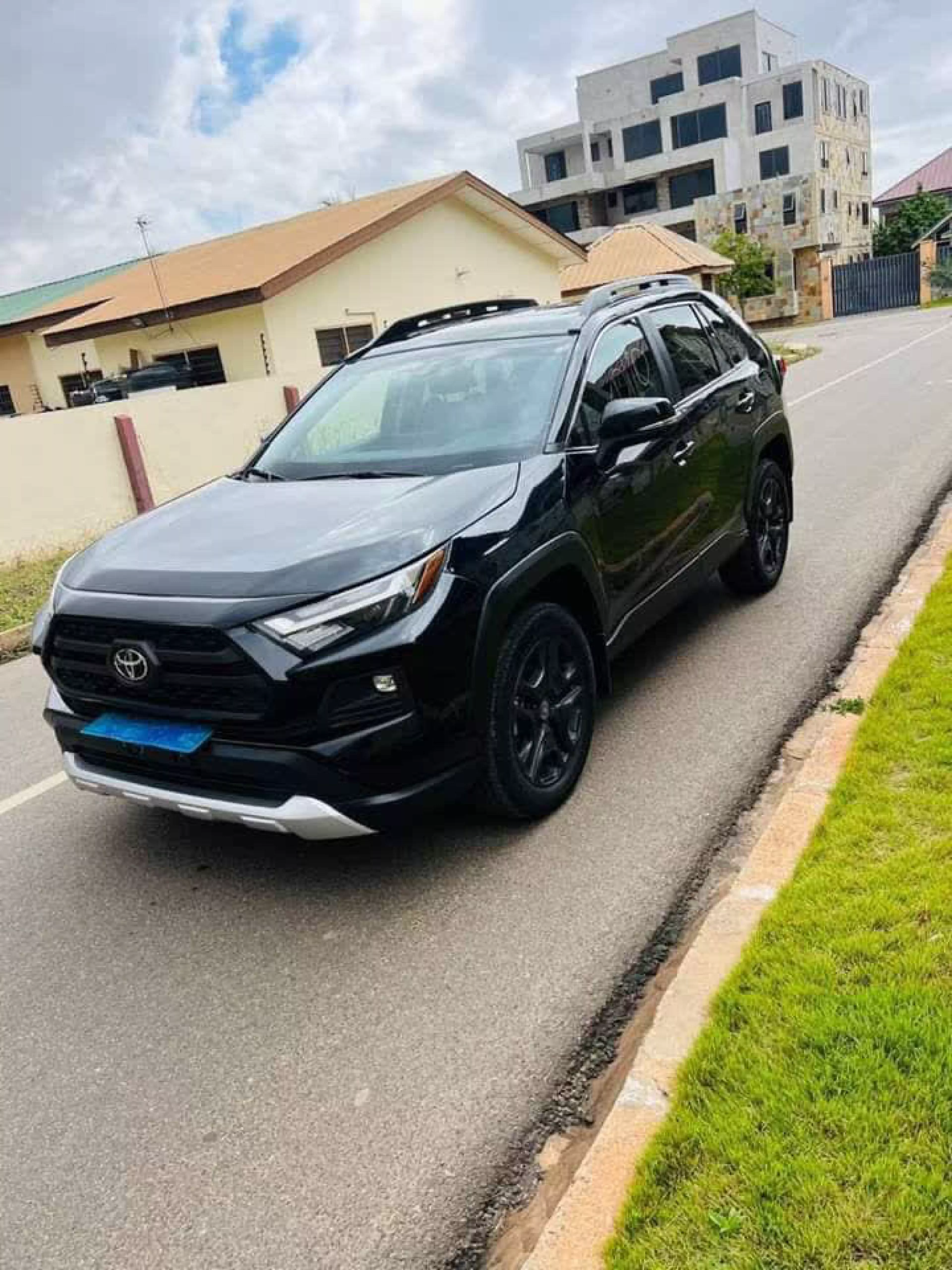 Toyota RAV 4  - 2024