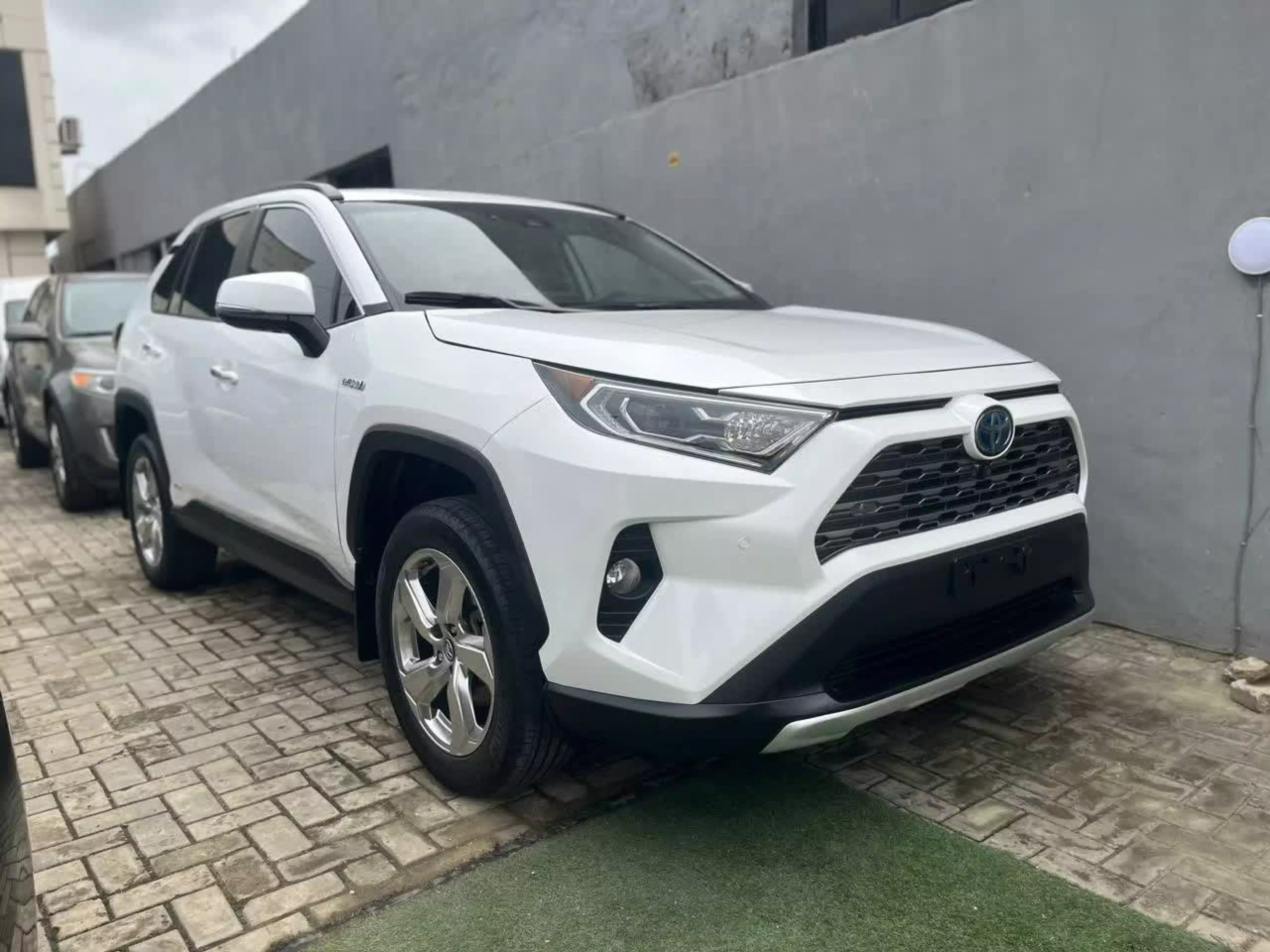 Toyota Rav 4 Hybrid - 2019